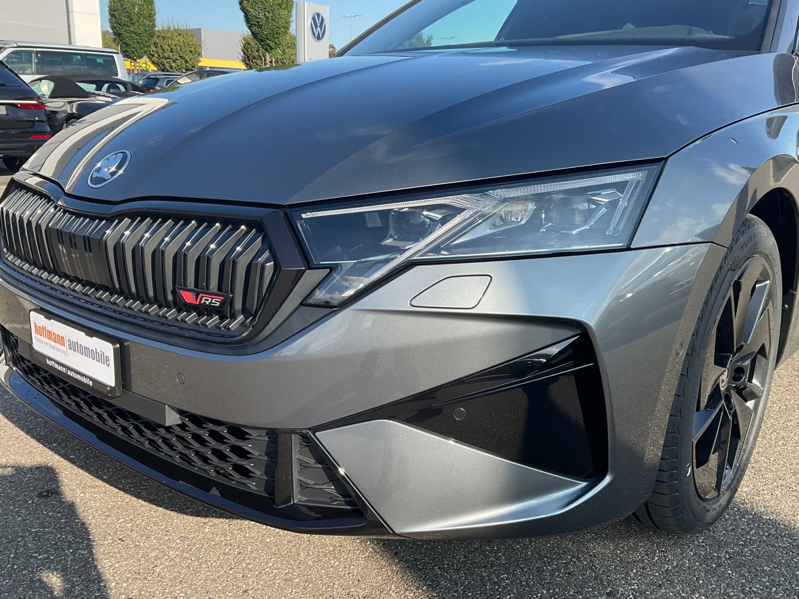 SKODA Octavia Combi 2.0 TSI DSG RS-image-13