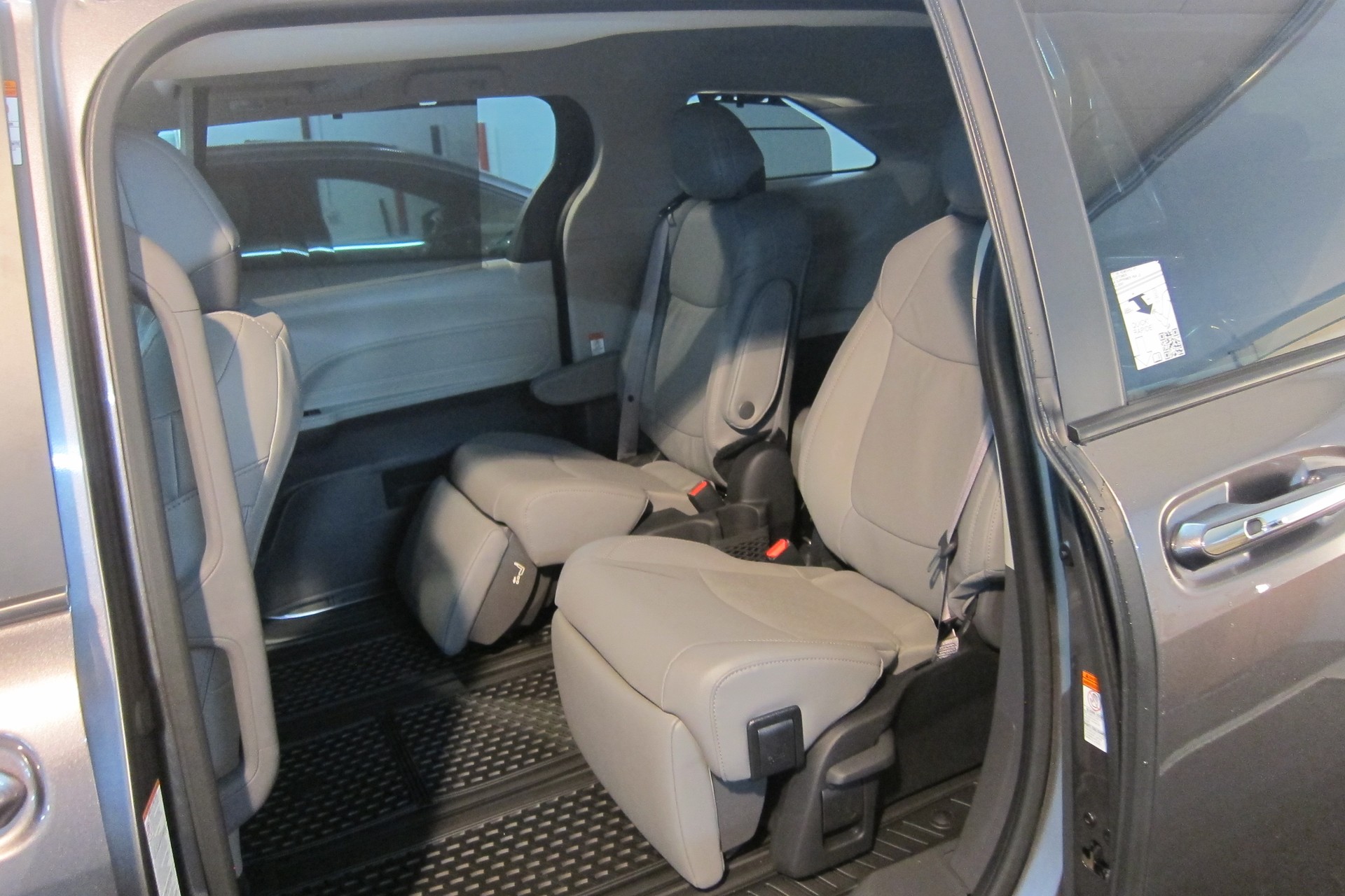 TOYOTA SIENNA 2024 HYBRID AWD LIMITED TECHNOLOGY-PAKET-image-13