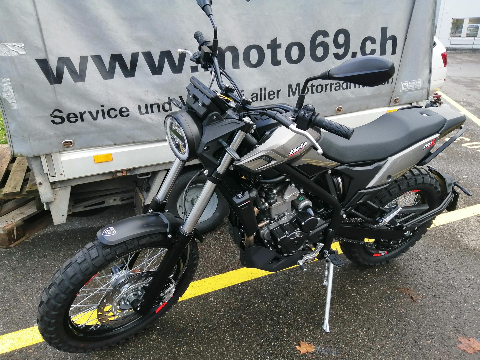 BETA Alp 4T X-showroom-element-2