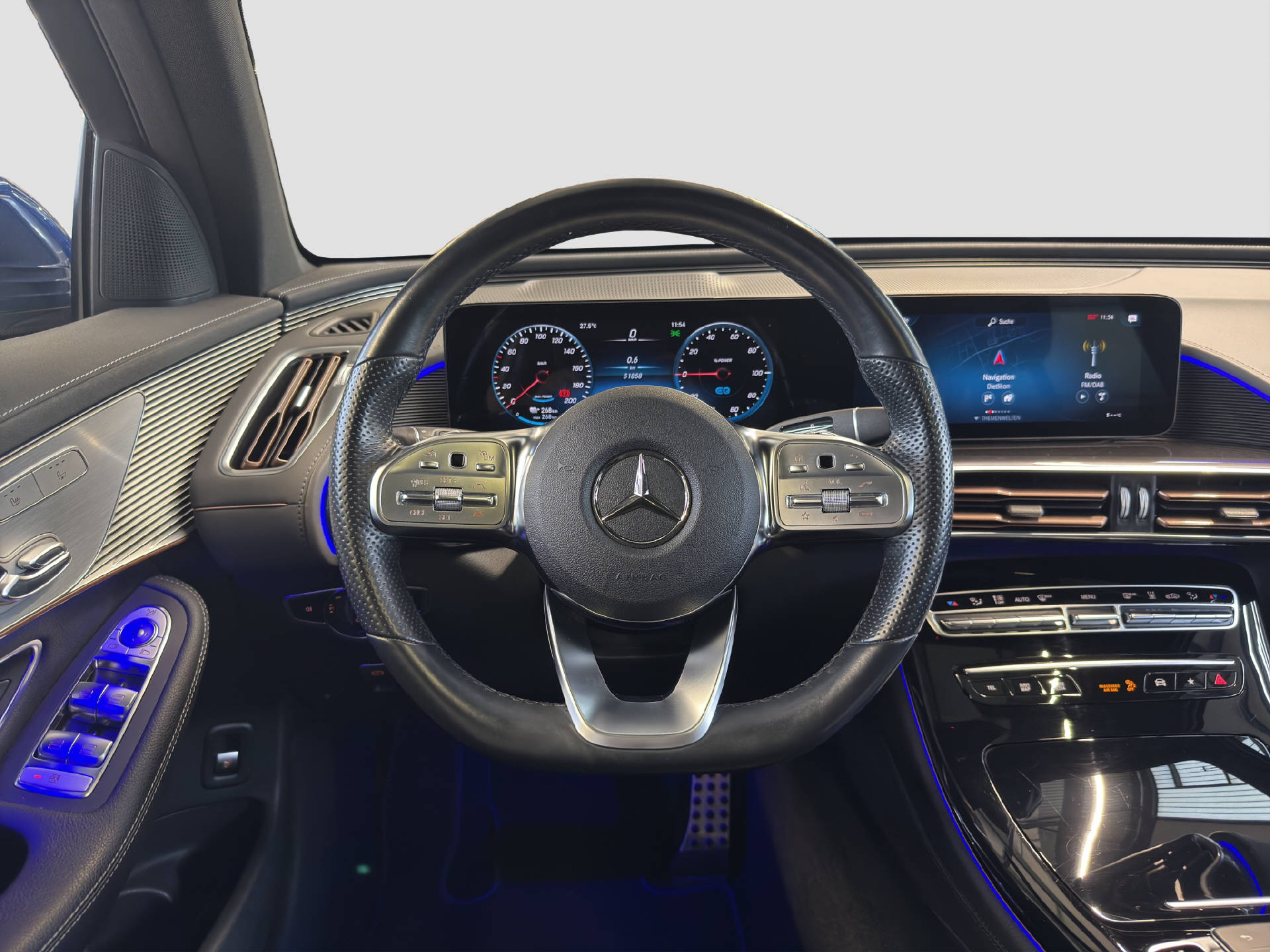MERCEDES-BENZ EQC 400 AMG Line 4MATIC-image-8