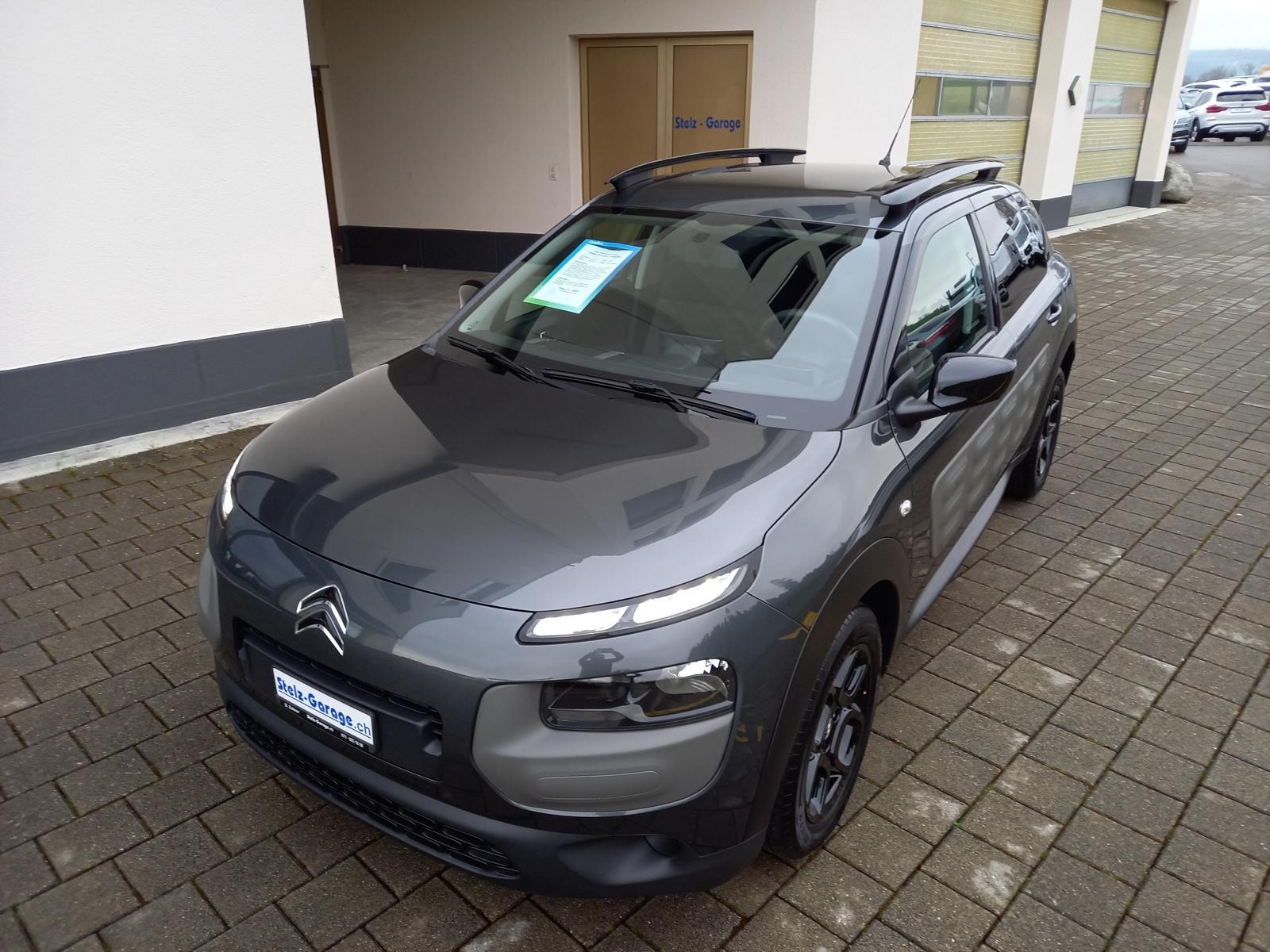 CITROEN C4 Cactus 1.6 BlueHDi Feel ETG6-image-4