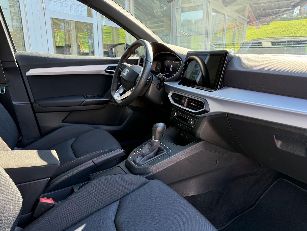 SEAT Ibiza 1.0 EcoTSI Move FR DSG-image-18