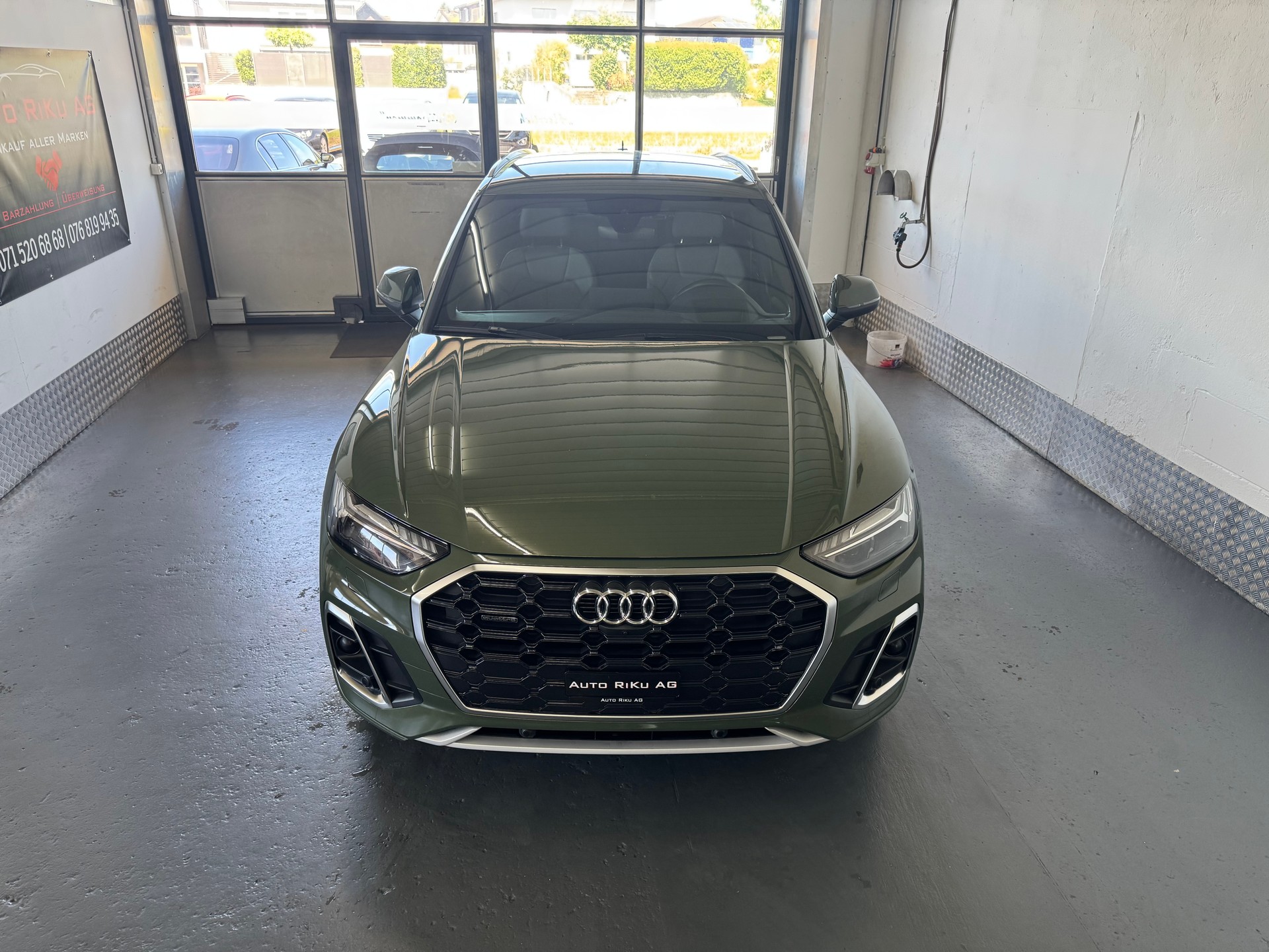 AUDI Q5 45 TFSI S-line quattro S-tronic-image-3