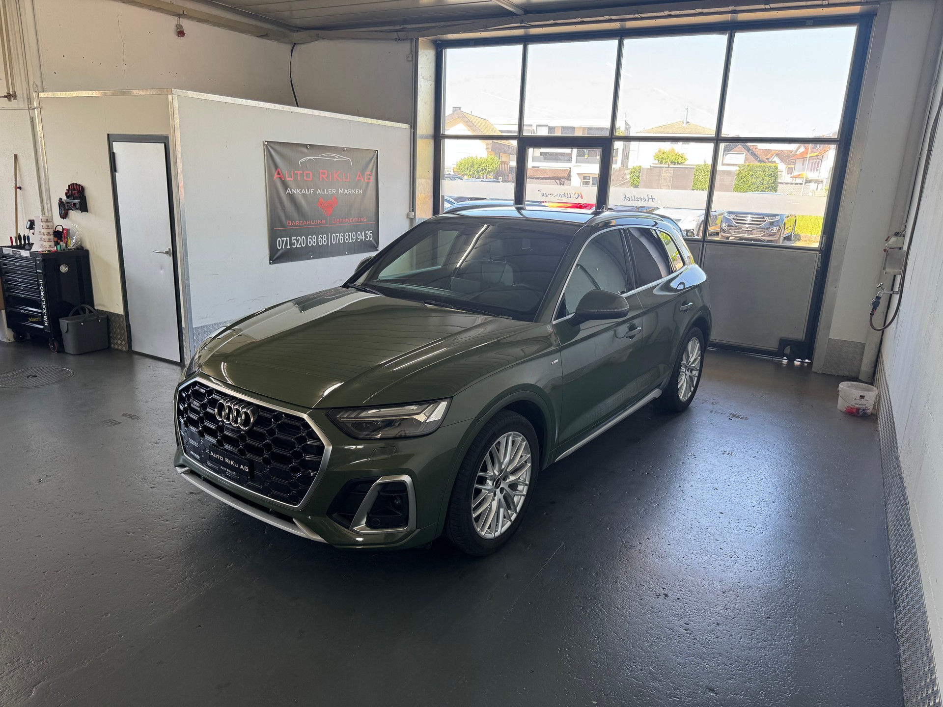 AUDI Q5 45 TFSI S-line quattro S-tronic-image-5