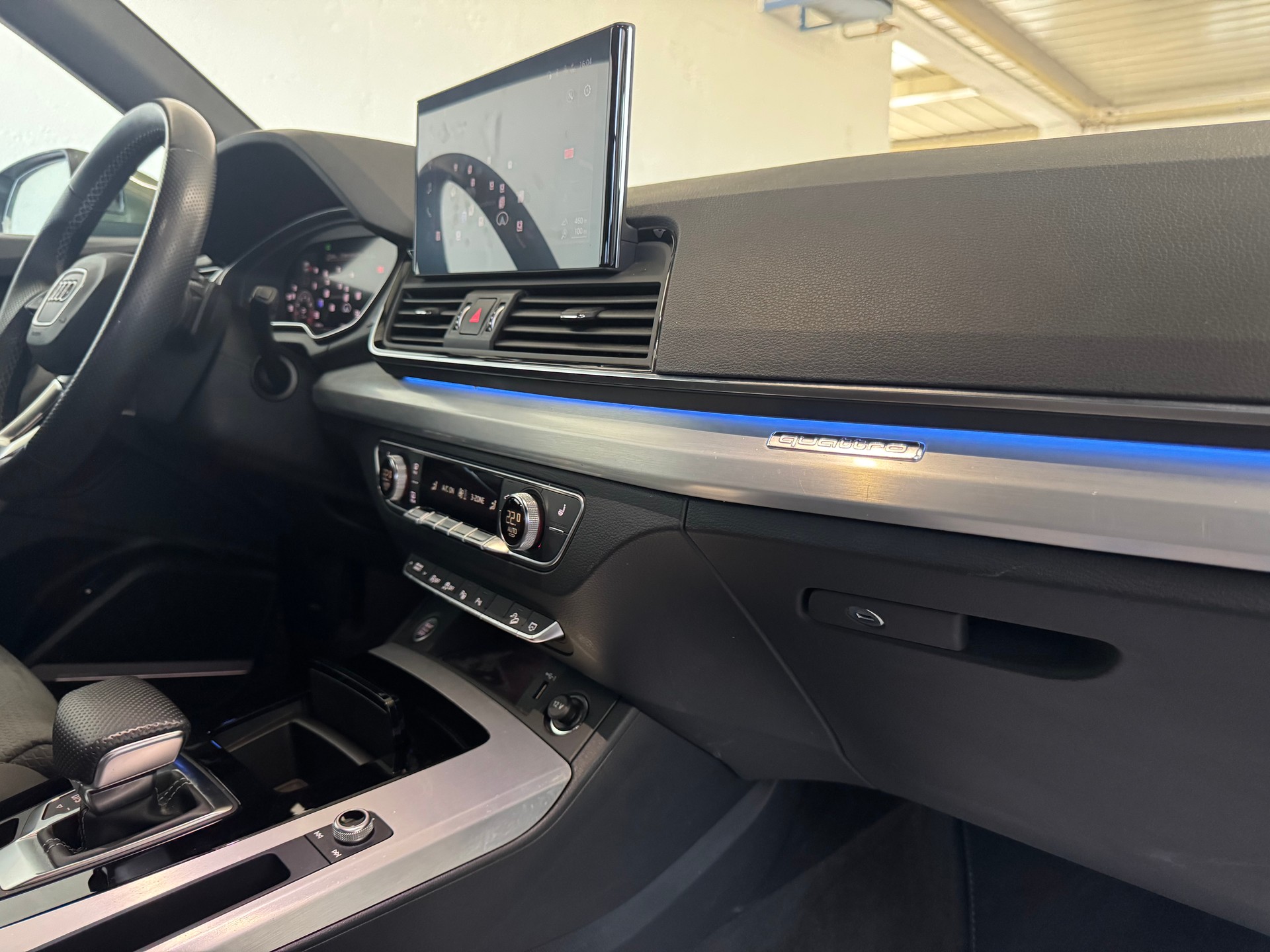 AUDI Q5 45 TFSI S-line quattro S-tronic-image-20