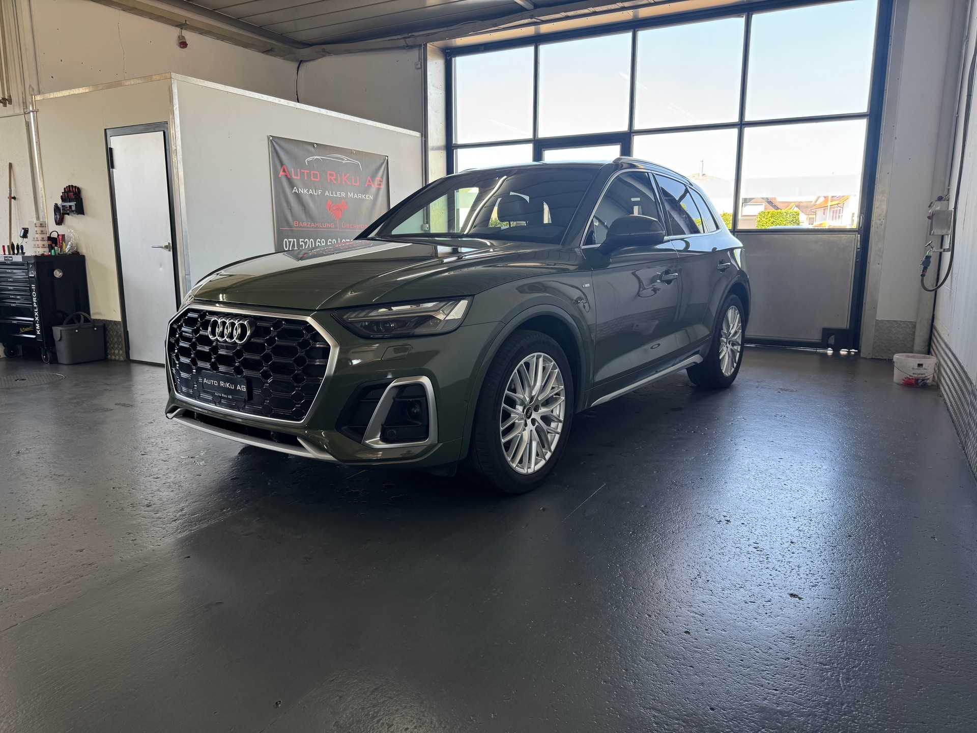AUDI Q5 45 TFSI S-line quattro S-tronic-image-6