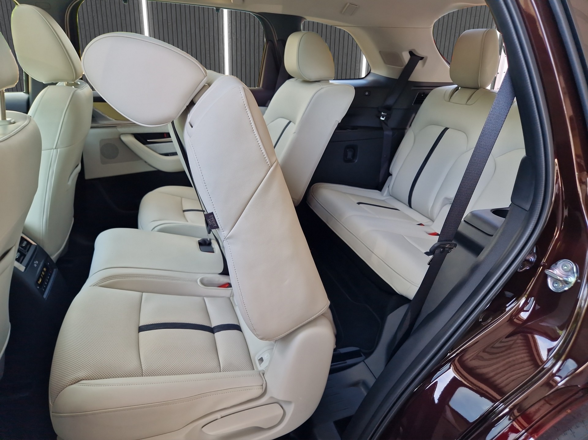 MAZDA CX-80 e-Skyactiv PHEV 327 AWD Takumi plus-image-11