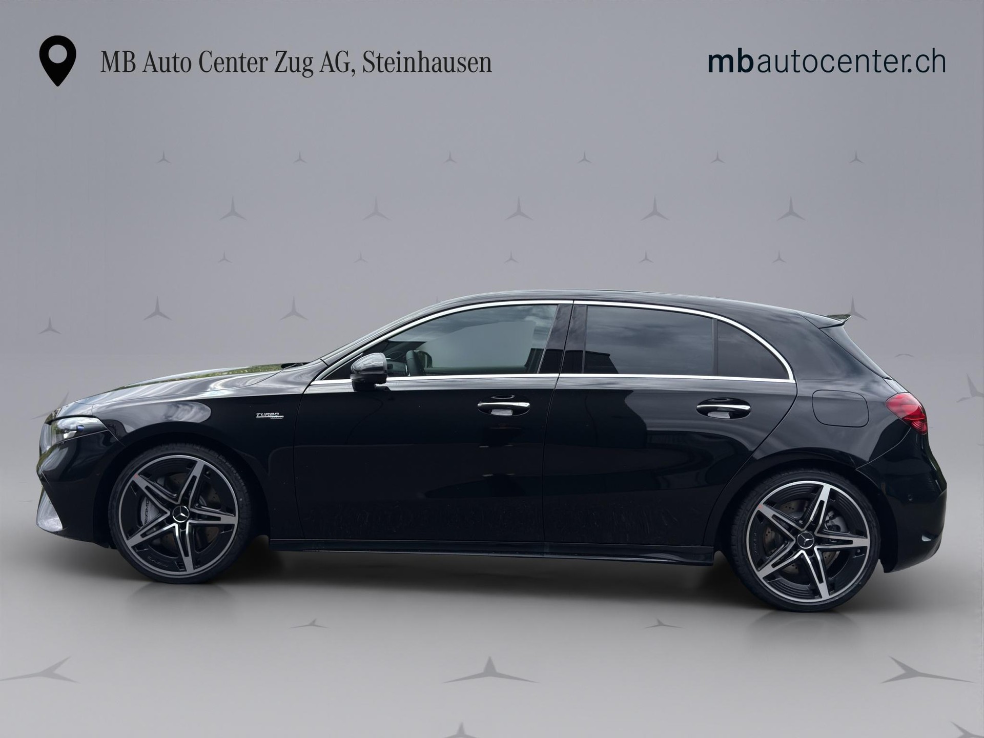 MERCEDES-BENZ A 35 AMG 4matic-image-3