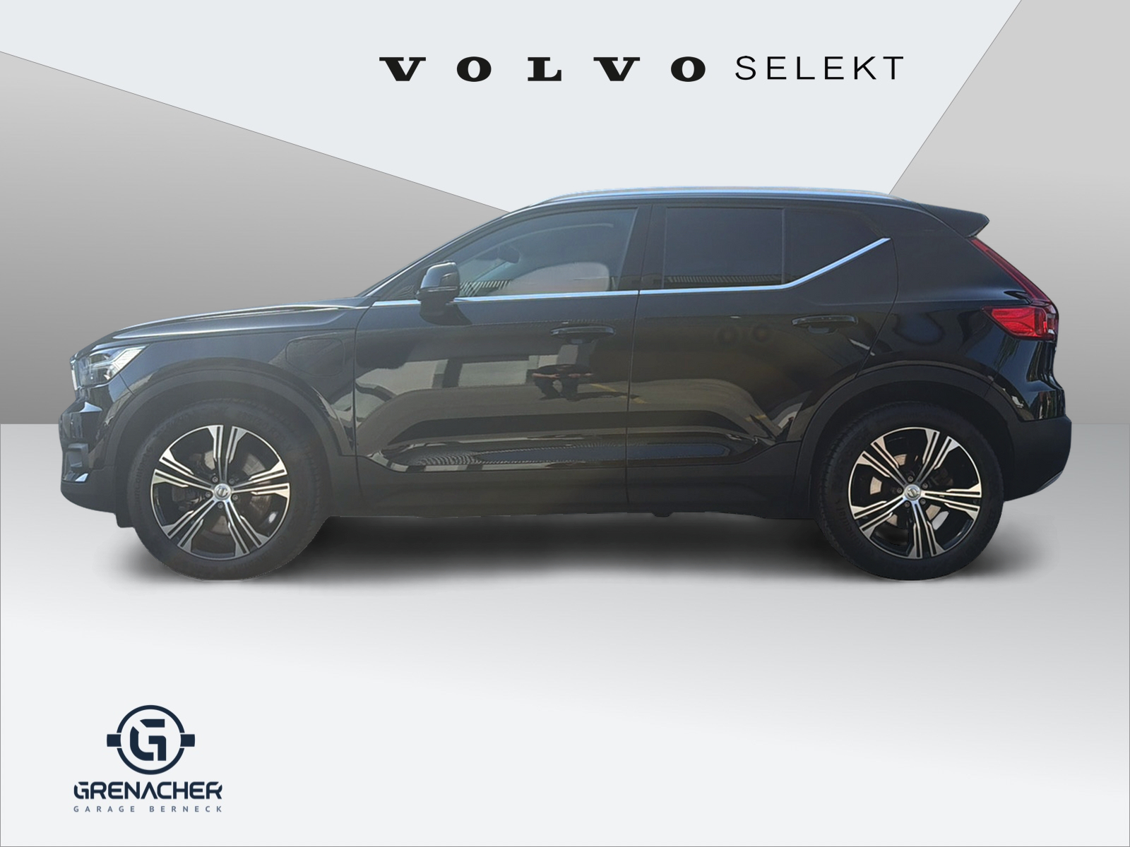 VOLVO XC40 1.5 T5 PiH Inscription-image-1