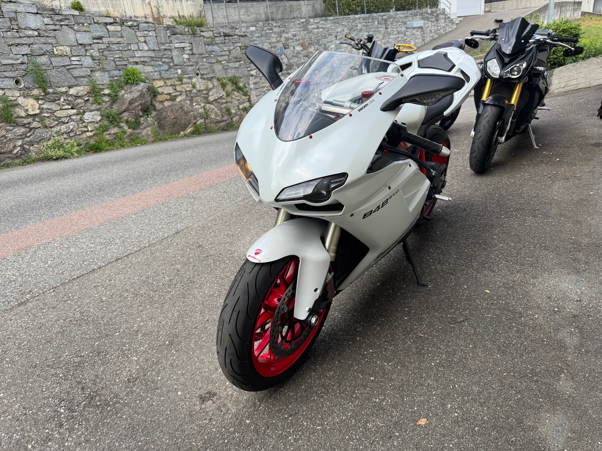 DUCATI Evo