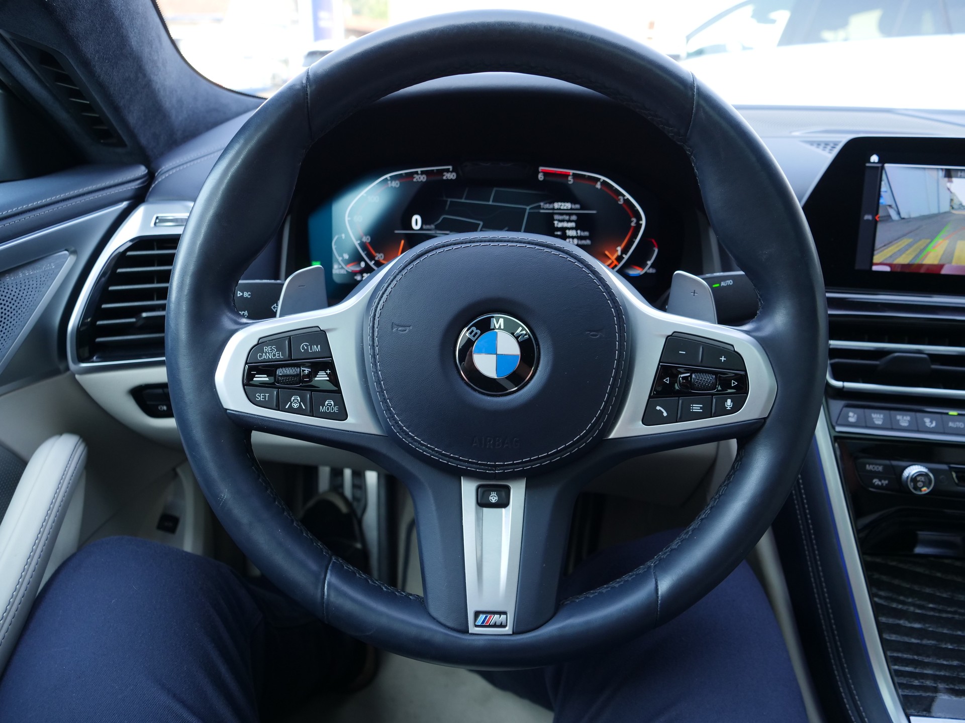 BMW 840d xDrive Steptronic-image-11