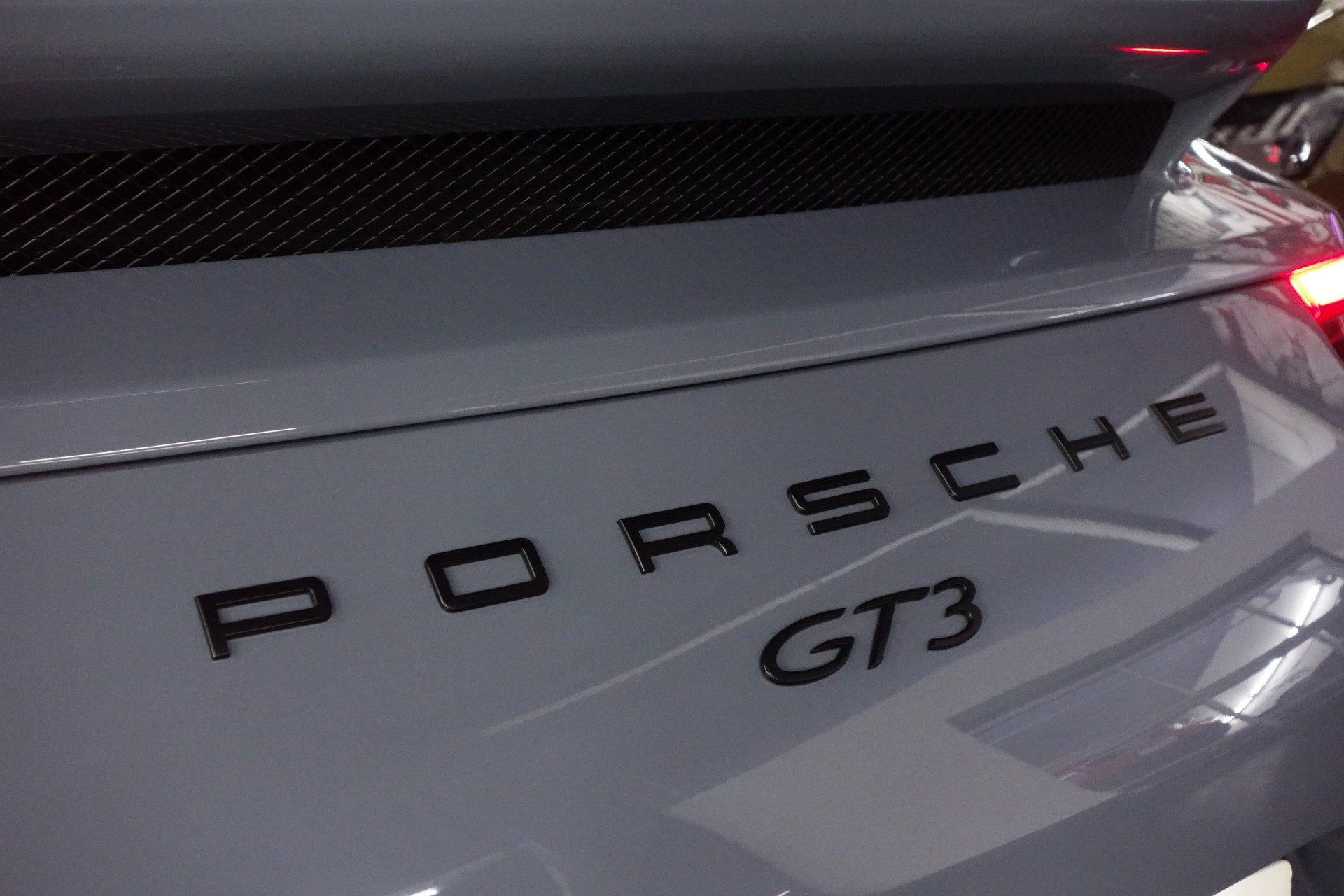 PORSCHE 911 GT3 PDK 991.2 ARCTIC GREY LIFTSYSTEM CLUBSPORT-image-9