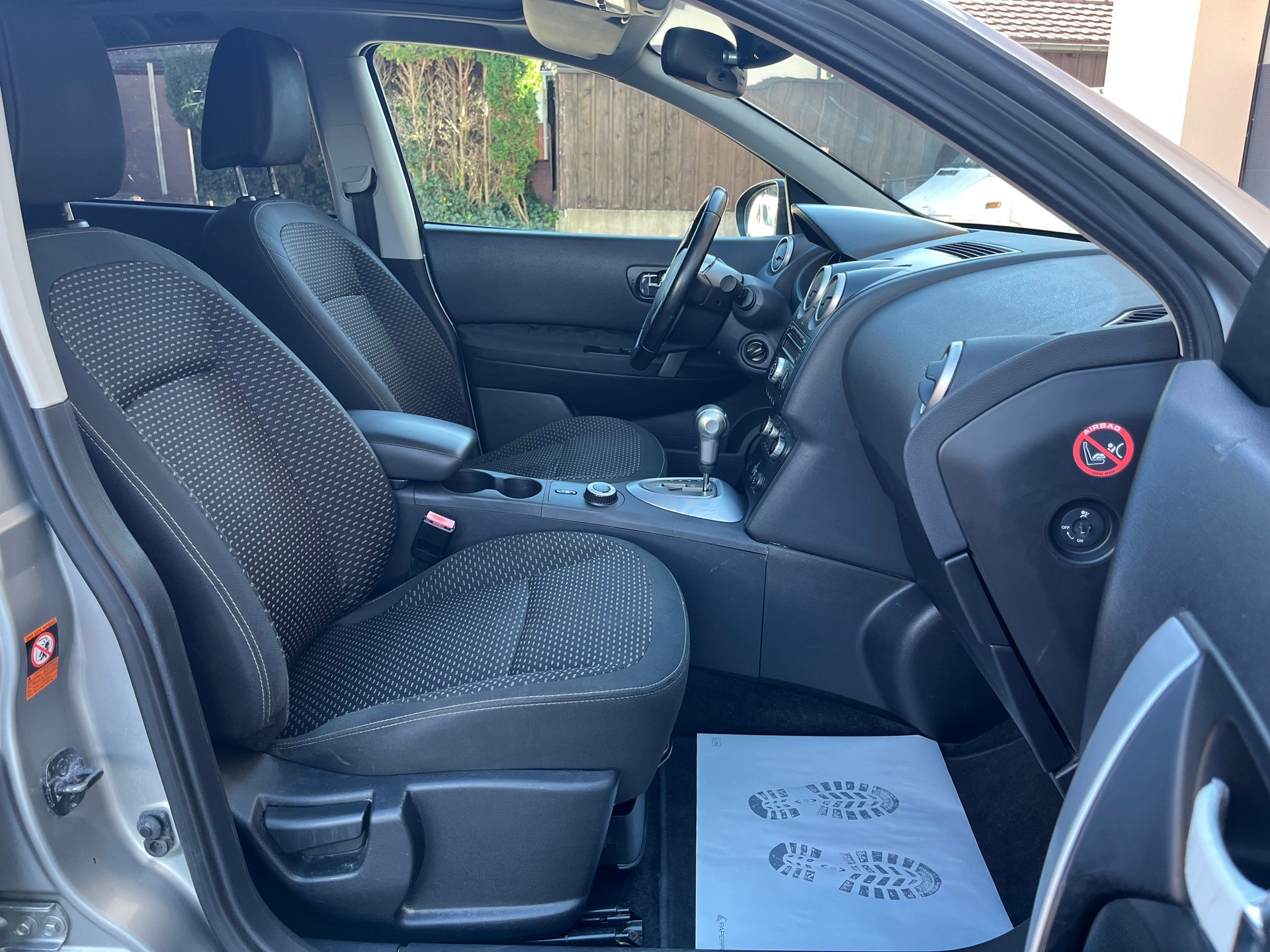 NISSAN Qashqai 2.0 dCi 4WD tekna Automatic-image-15