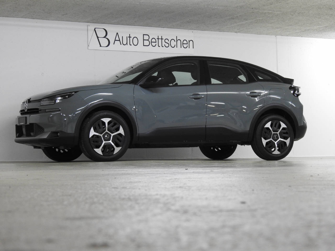 CITROEN C4 1.2 Hybrid Plus-image-10