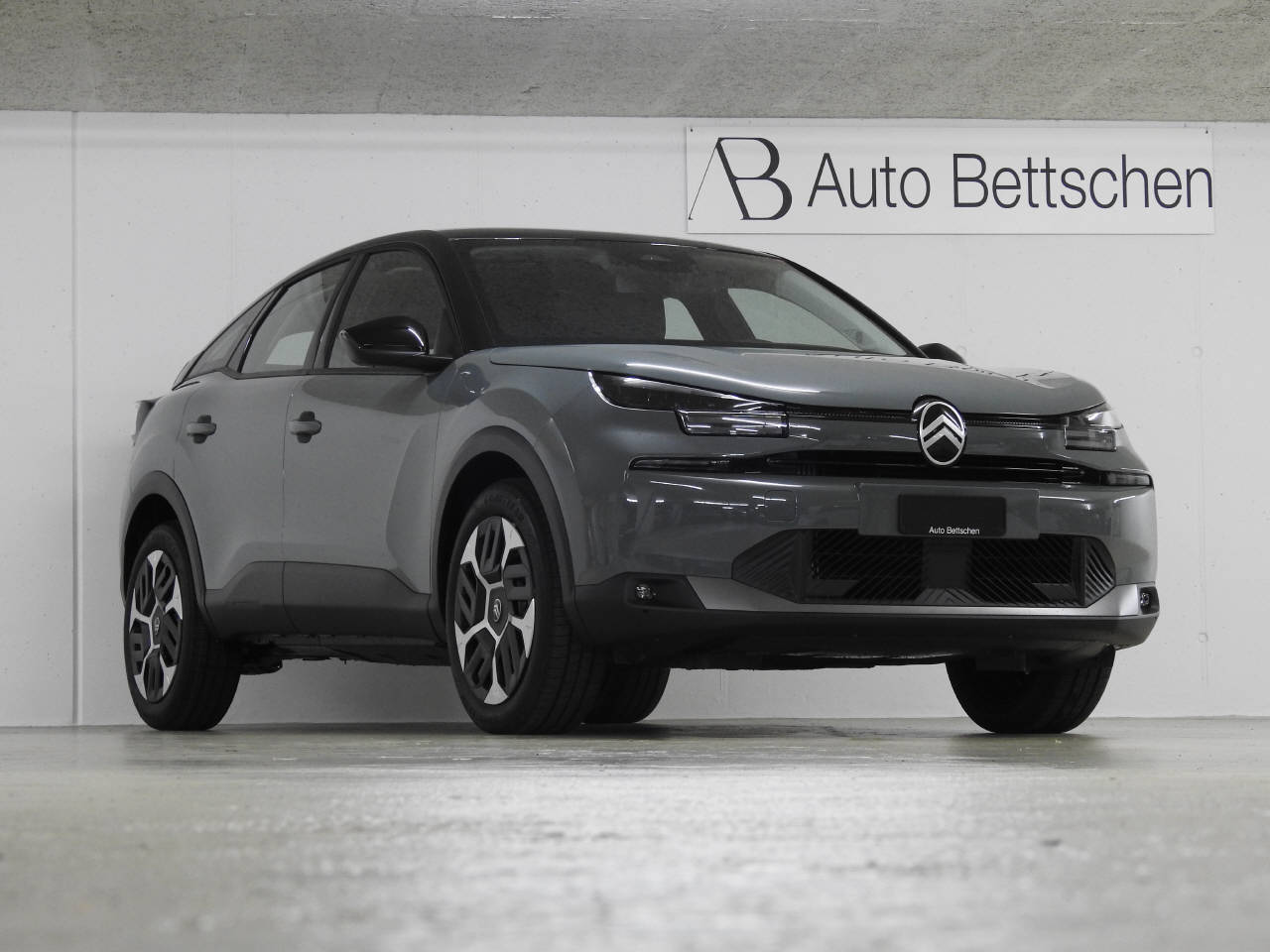 CITROEN C4 1.2 Hybrid Plus-image-1