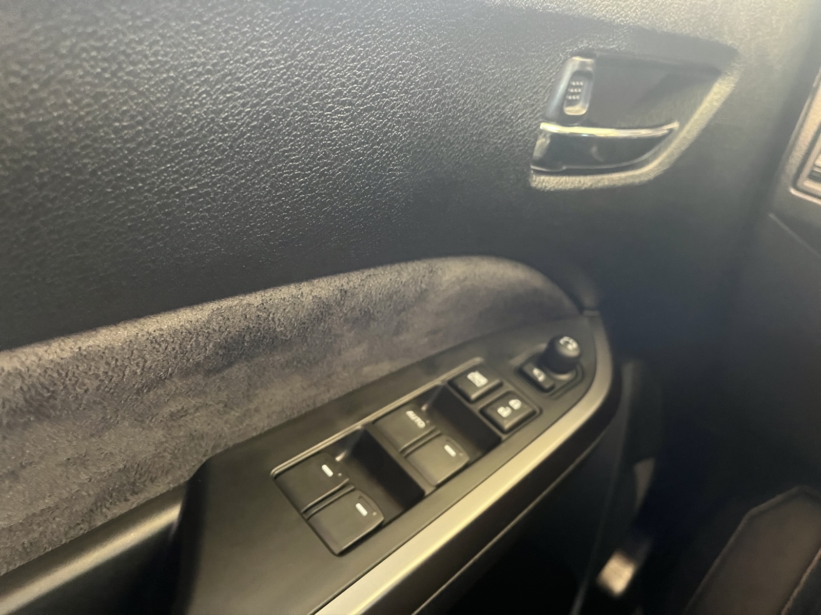 SUZUKI Vitara 1.4 T Compact Top Hybrid 4x4-image-7
