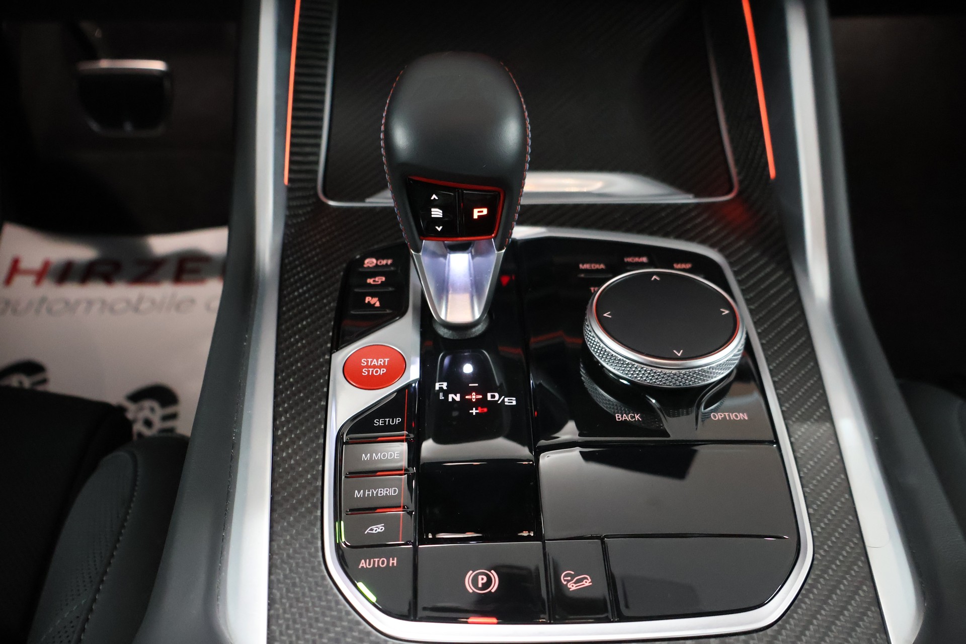 BMW XM xDrive 50e PHEV Steptronic-image-21