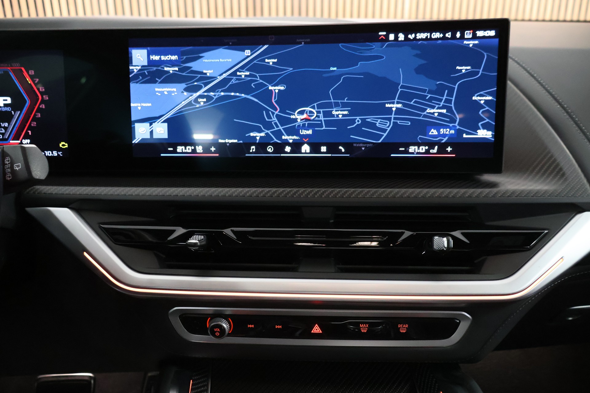 BMW XM xDrive 50e PHEV Steptronic-image-22