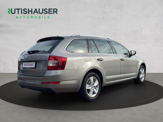 SKODA Octavia Combi 1.8 TSI Style DSG-image-7