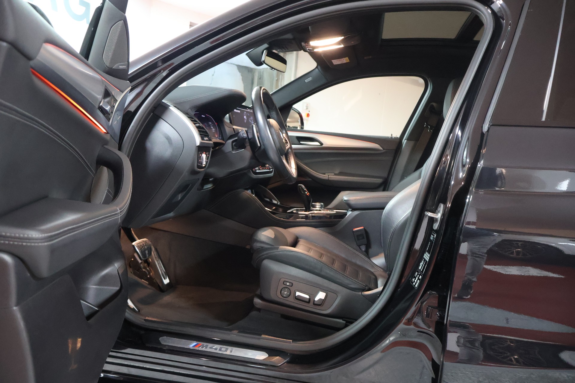BMW X4 M40i Steptronic-image-7