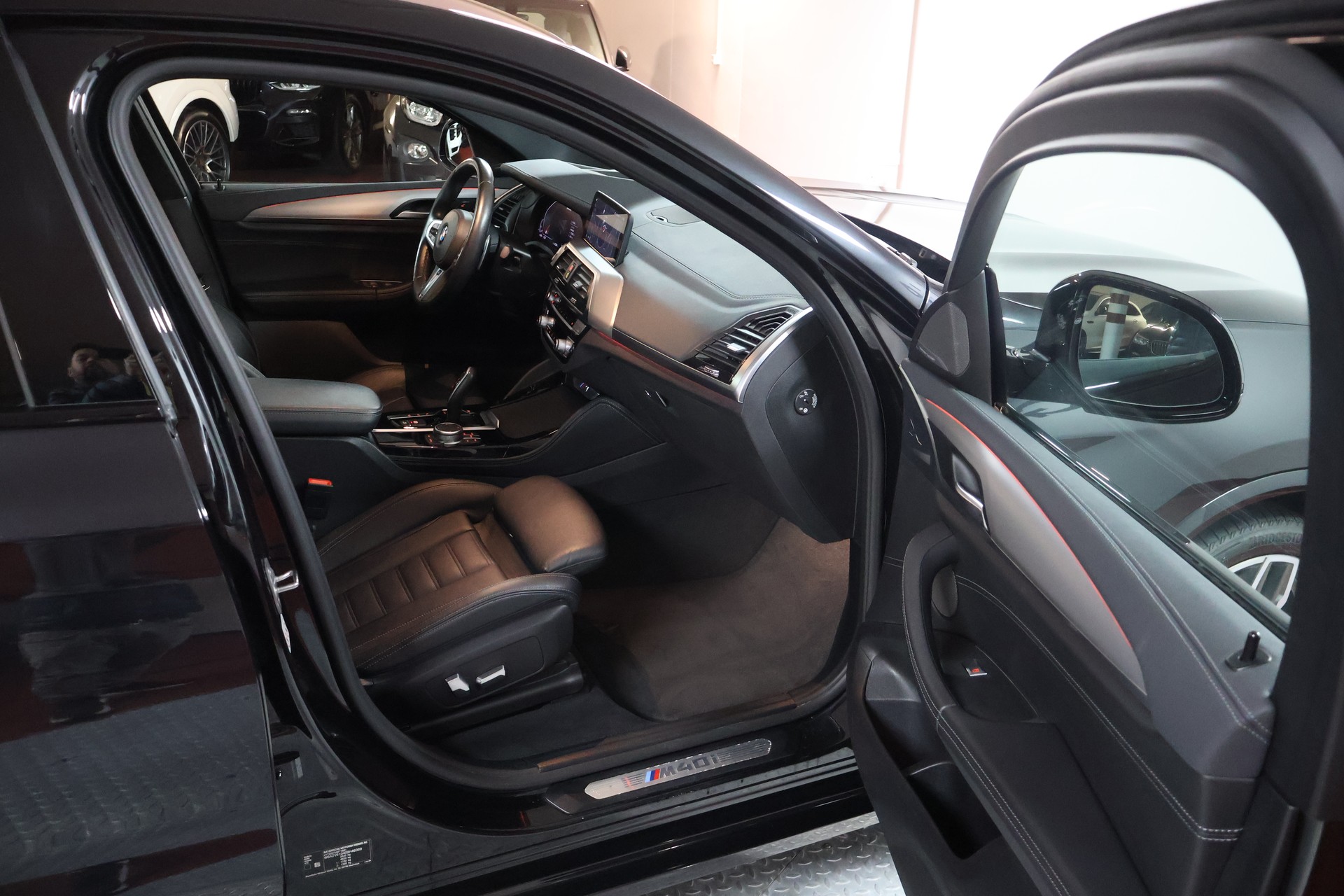 BMW X4 M40i Steptronic-image-14