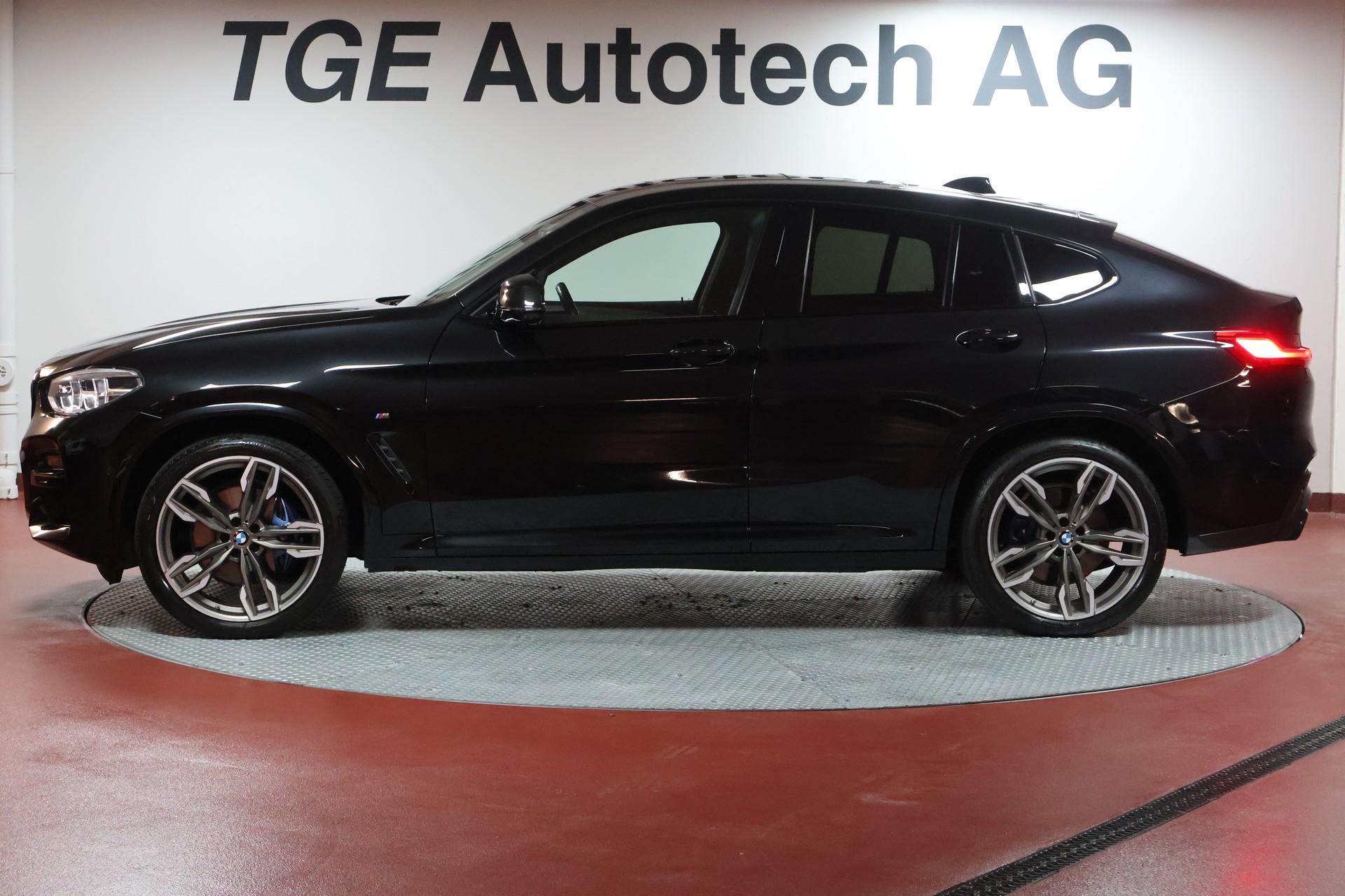 BMW X4 M40i Steptronic-image-3