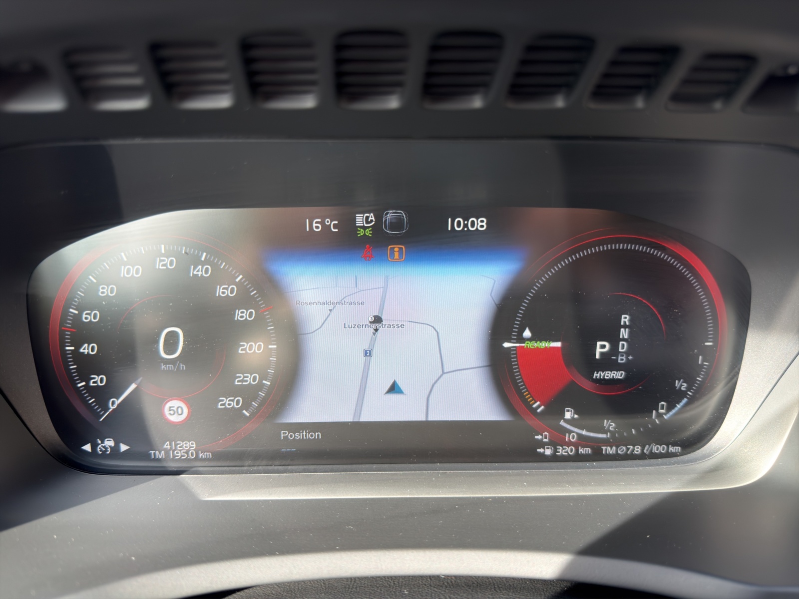 VOLVO XC90 2.0 T8 TE Inscription 7P. eAWD-image-7