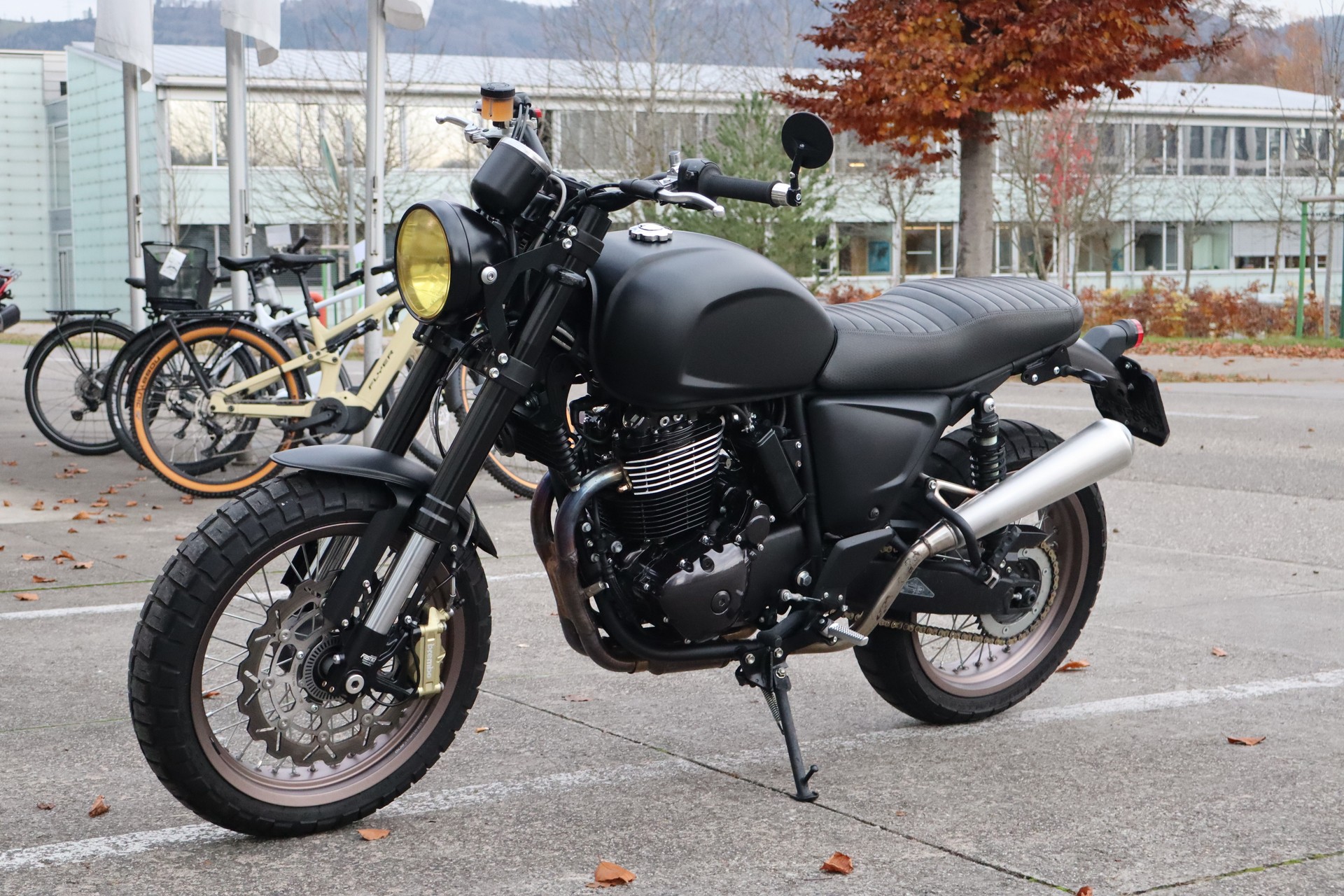 SWM Gran Milano Ace of Spades ABS-image-4