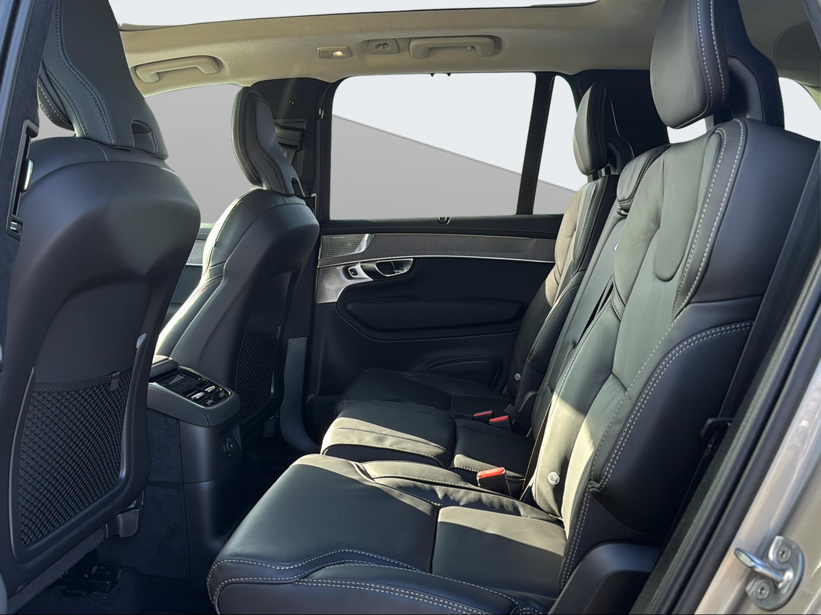 VOLVO XC90 2.0 T8 TE XClusive Edition Bright eAWD-image-13