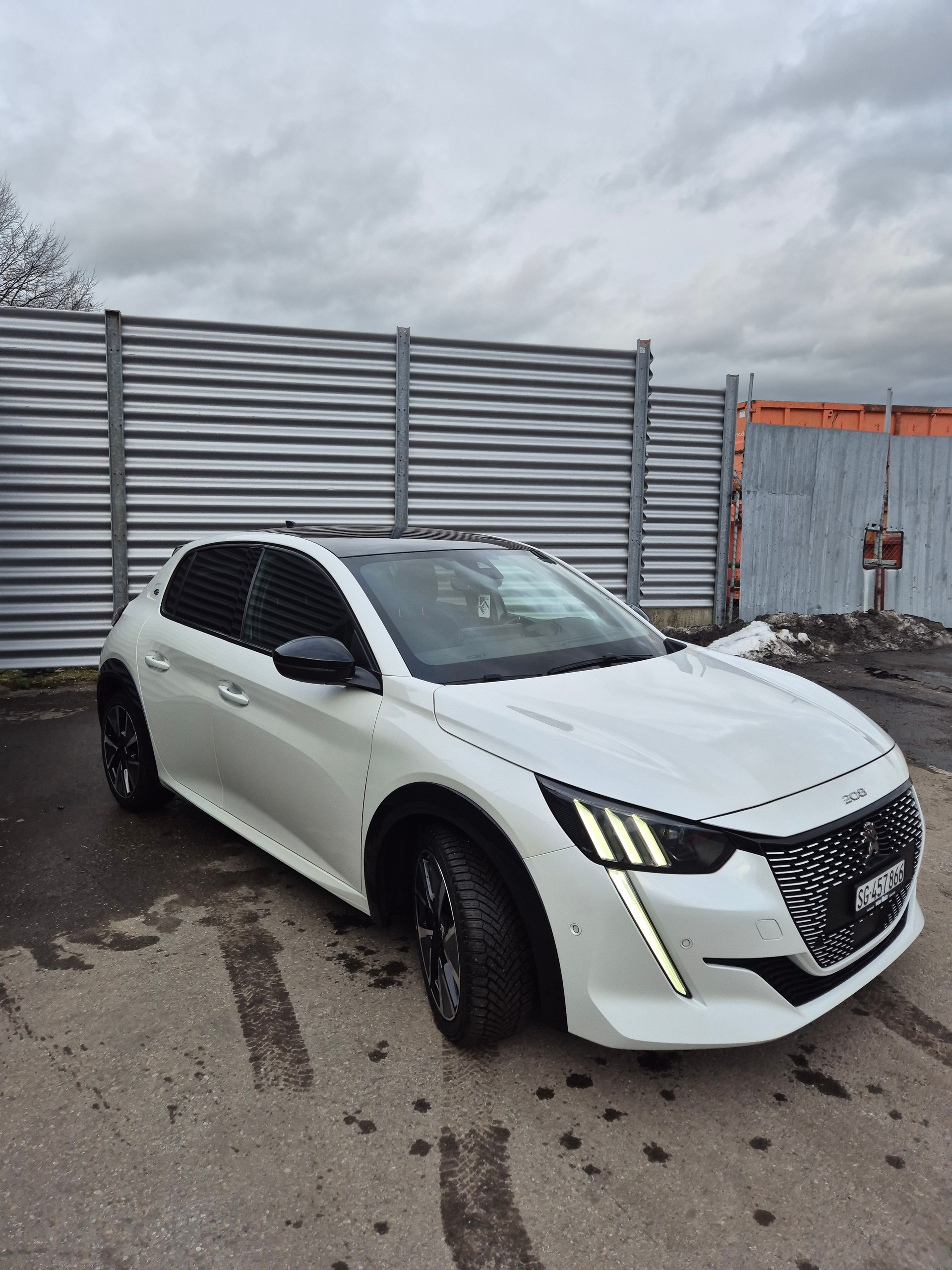 PEUGEOT 208 Elektrik GT