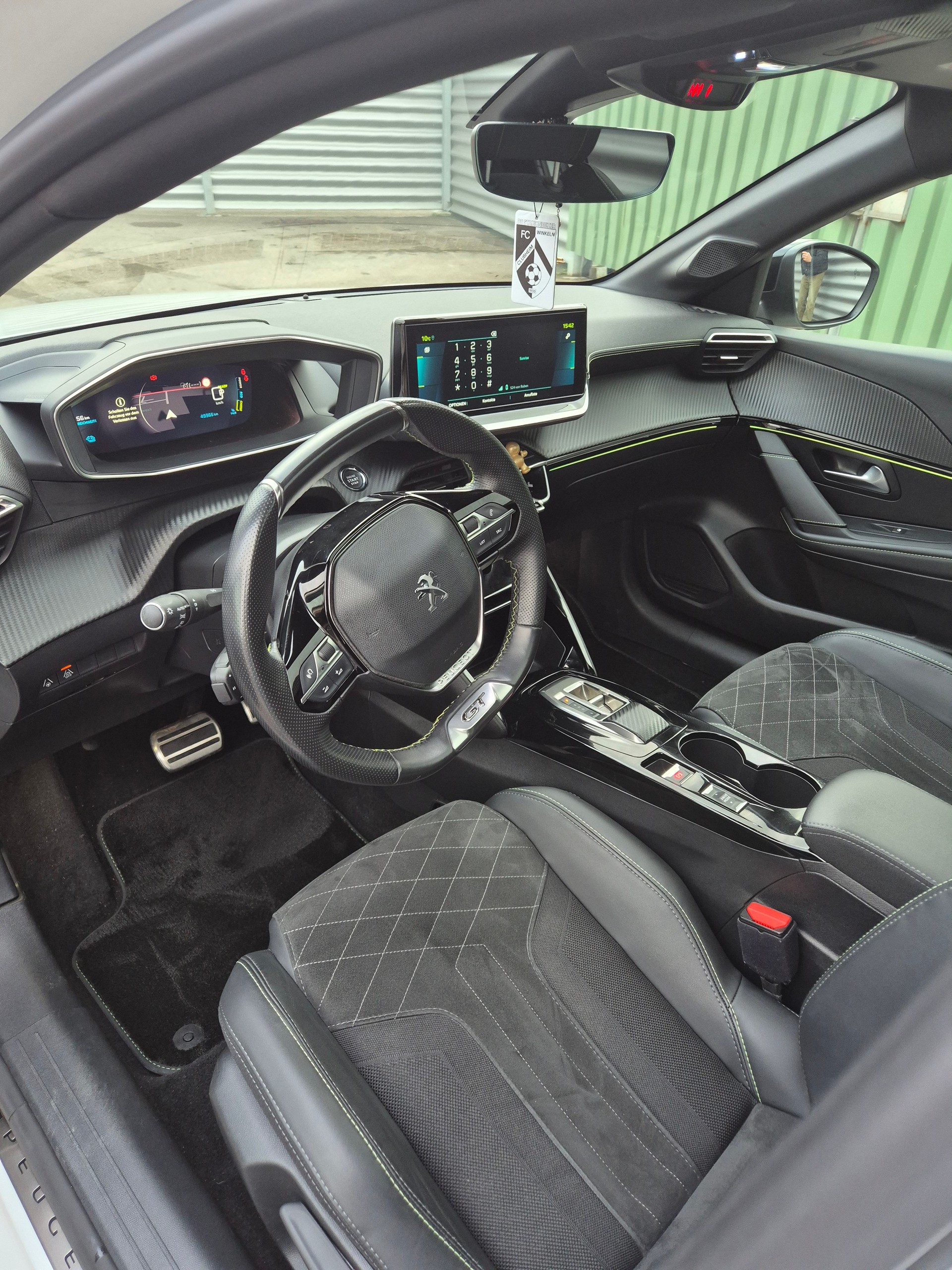 PEUGEOT 208 Elektrik GT-image-2