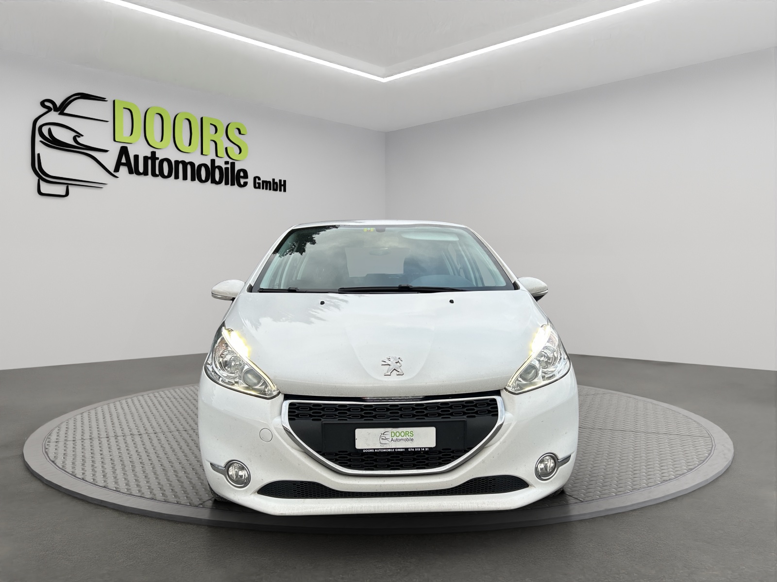 PEUGEOT 208 1.2 VTI Active-image-1
