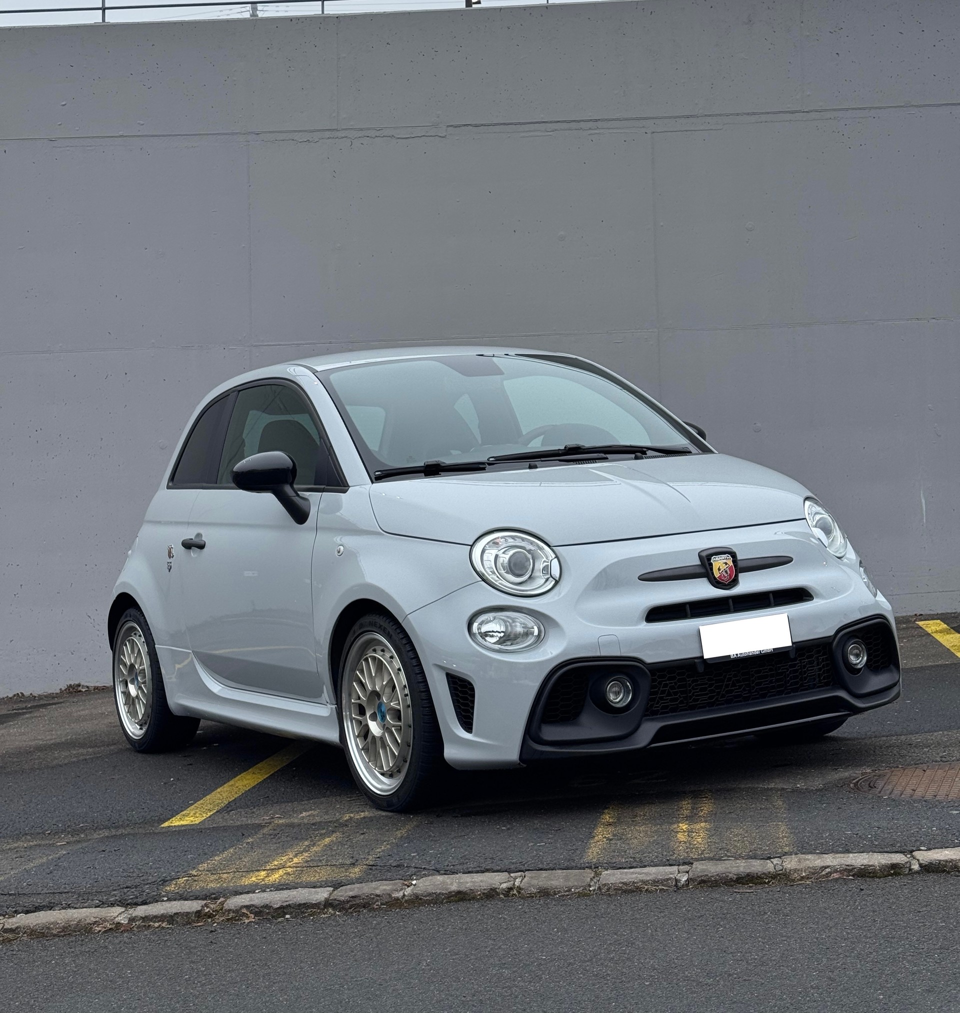 FIAT 595 1.4 16V Turbo Abarth Esseesse