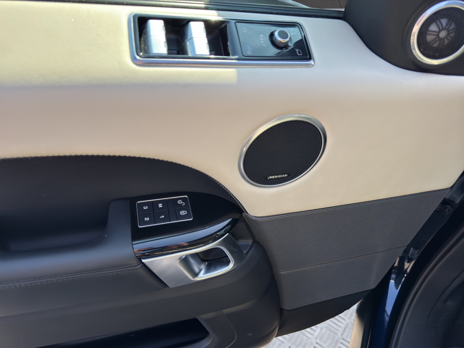 LAND ROVER Range Rover Sport P400 3.0 I6 MHEV HSE Dynamic Automatic-image-9