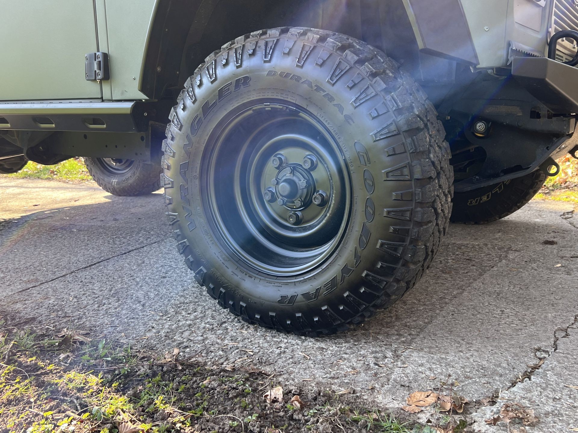 LAND ROVER 90 TD5 Pick Up Avus Performance-image-11