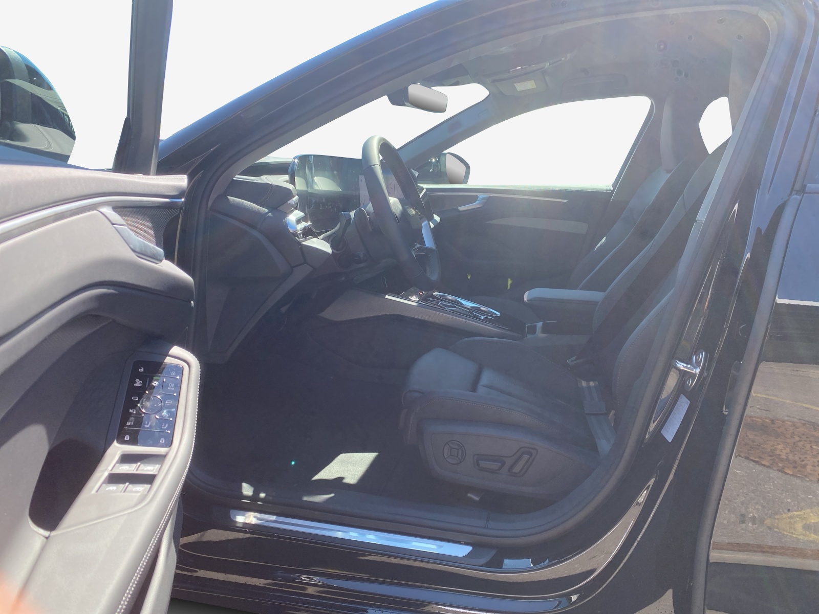 AUDI A6 Avant TDI quattro 150 kW S tronic-image-7