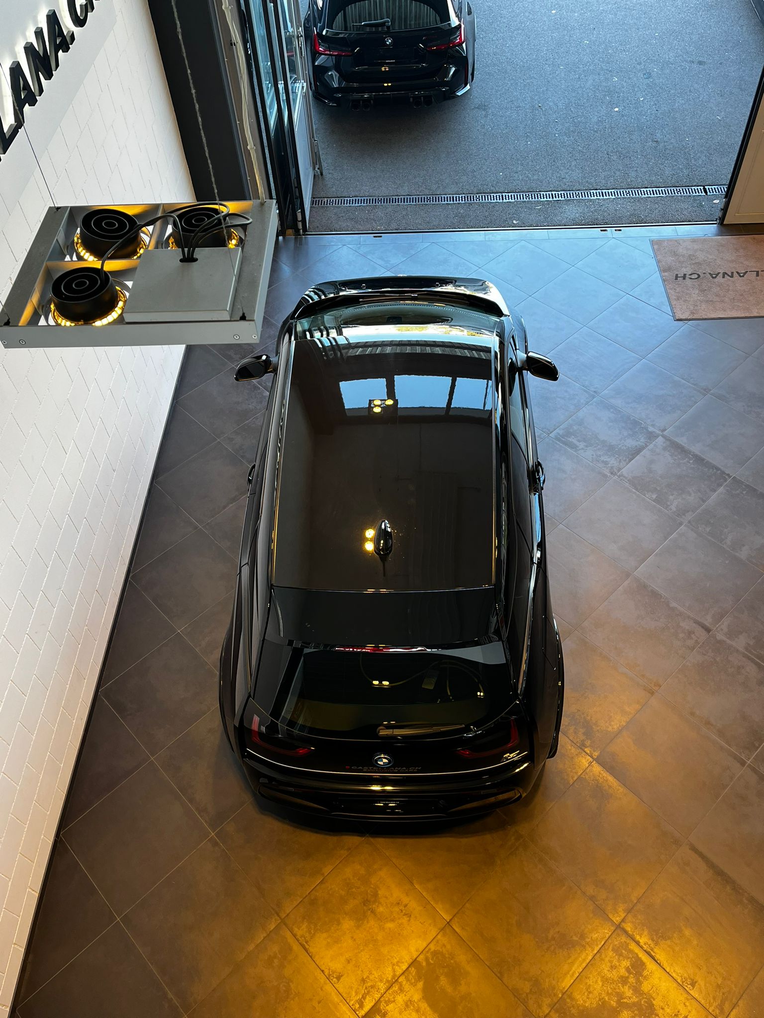 BMW i3s (120Ah) Fleet Edition-image-9
