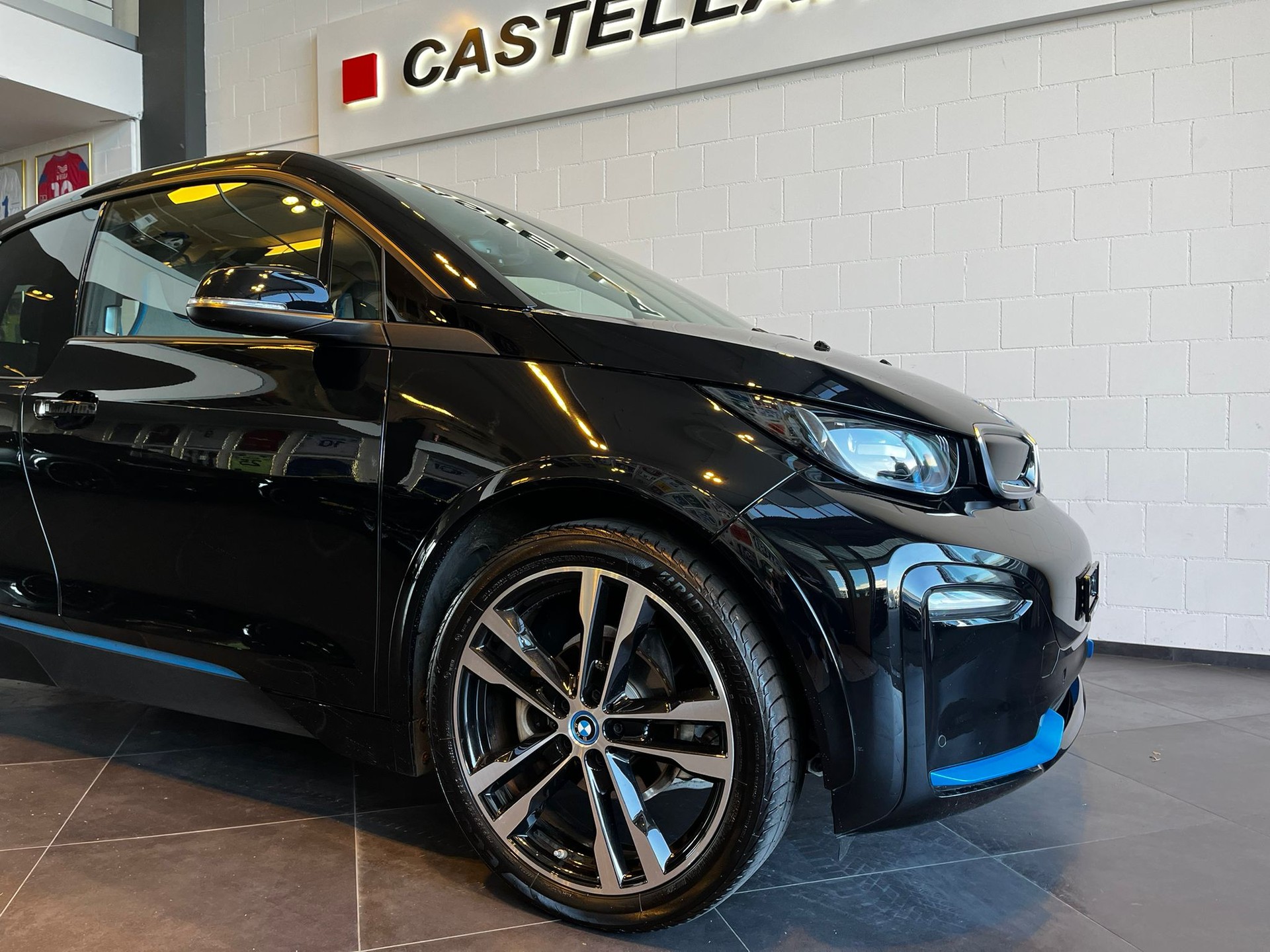 BMW i3s (120Ah) Fleet Edition-image-1