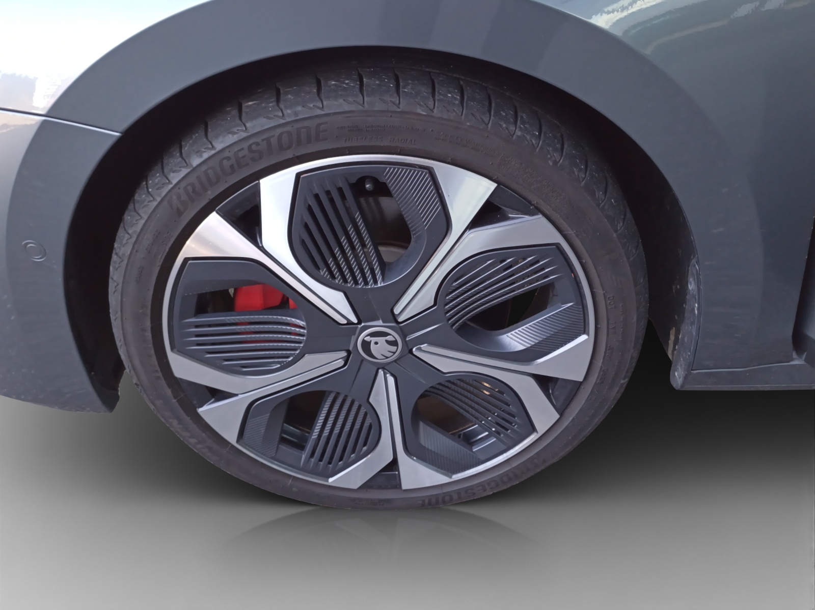 SKODA Octavia Combi 2.0 TSI DSG RS-image-14