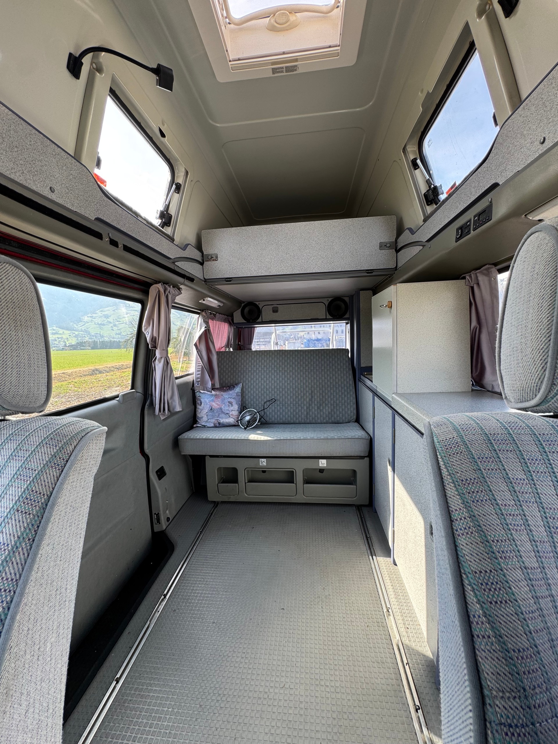 VW California-image-10