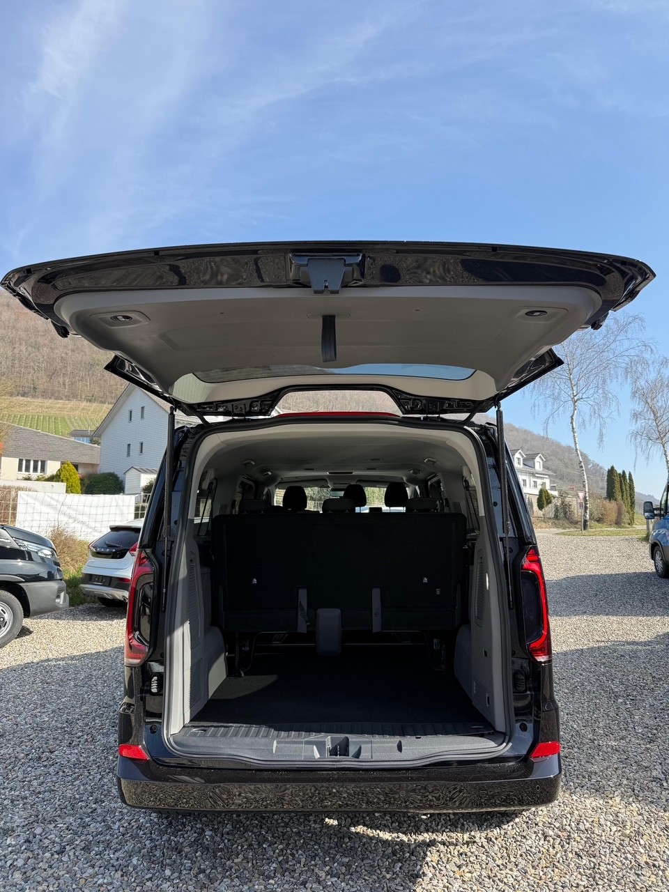 VW Caravelle 2.0 TDI Style LWB 4 Motion Aut 8-image-14