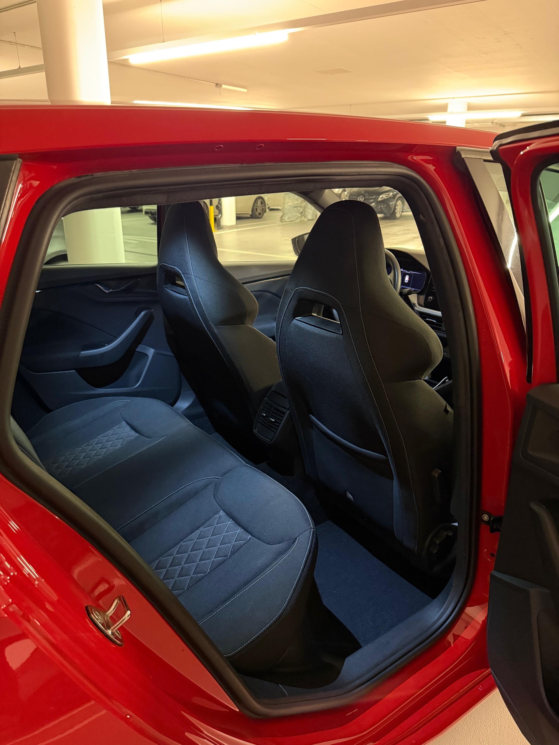 SKODA Scala 1.5 TSI ACT Ambition DSG-image-6