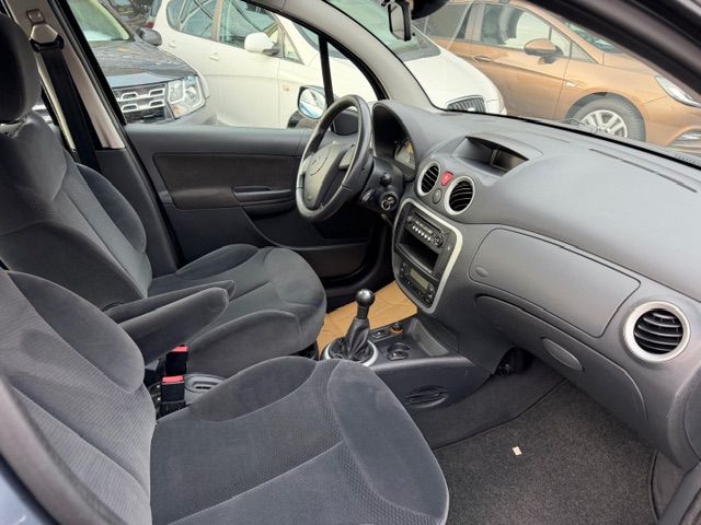 CITROEN C3 1.4i 16V Exclusive Sensodrive-image-8