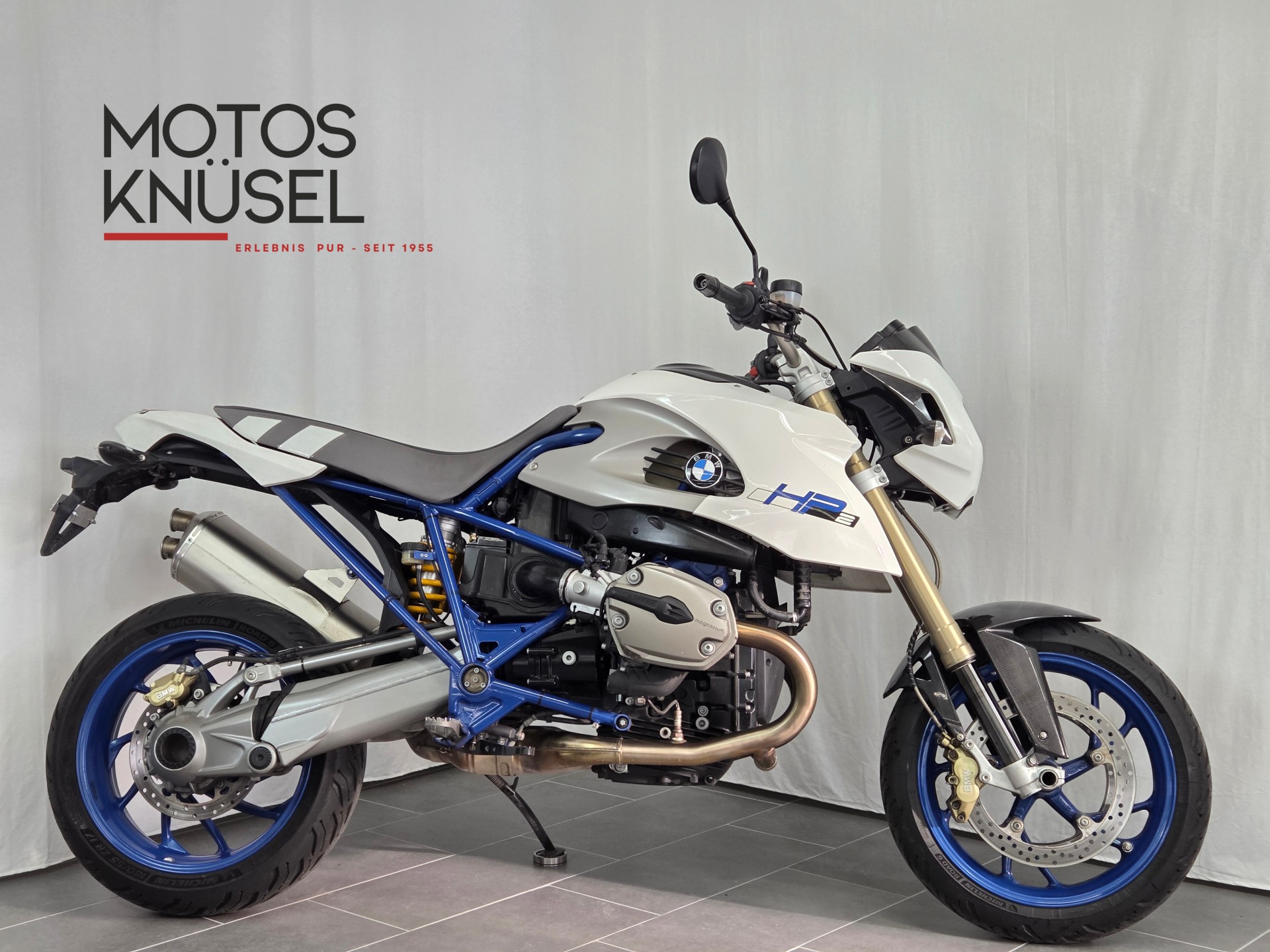 BMW HP2 Megamoto