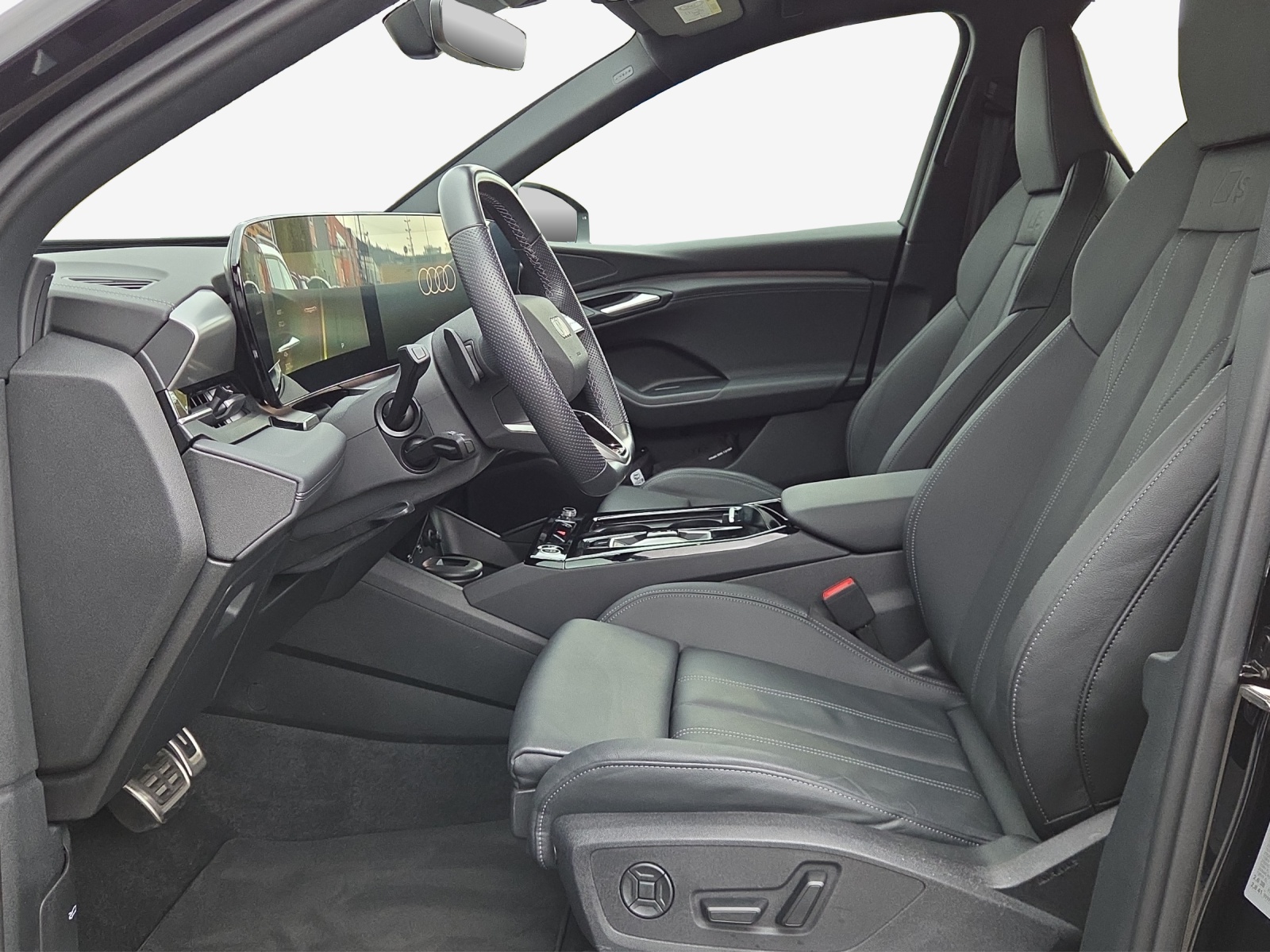 AUDI Q6 e-tron quattro-image-8