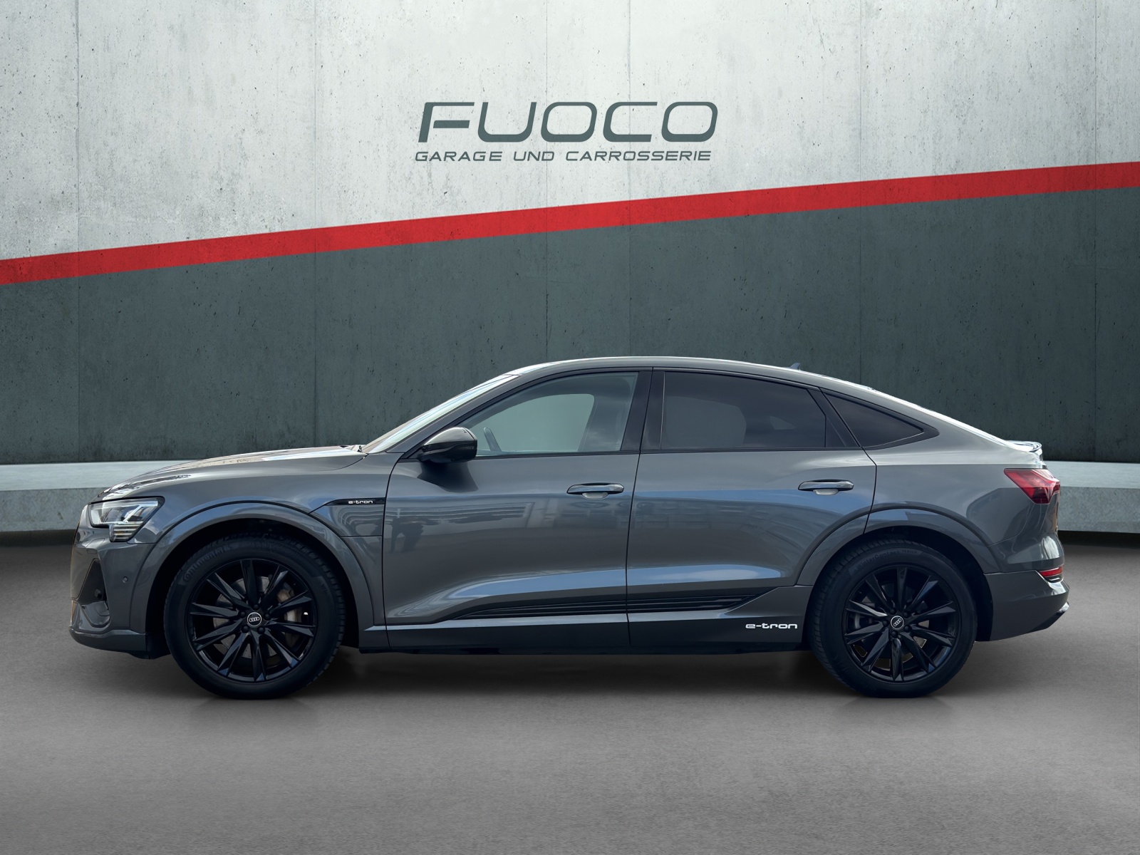 AUDI e-tron 55 Sportback S Line quattro-image-5