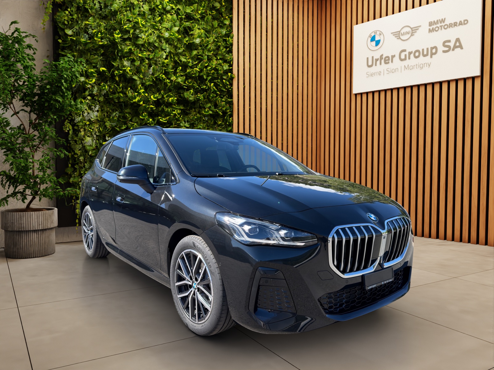 BMW 223i Active Tourer xDrive M Sport DKG-image-5