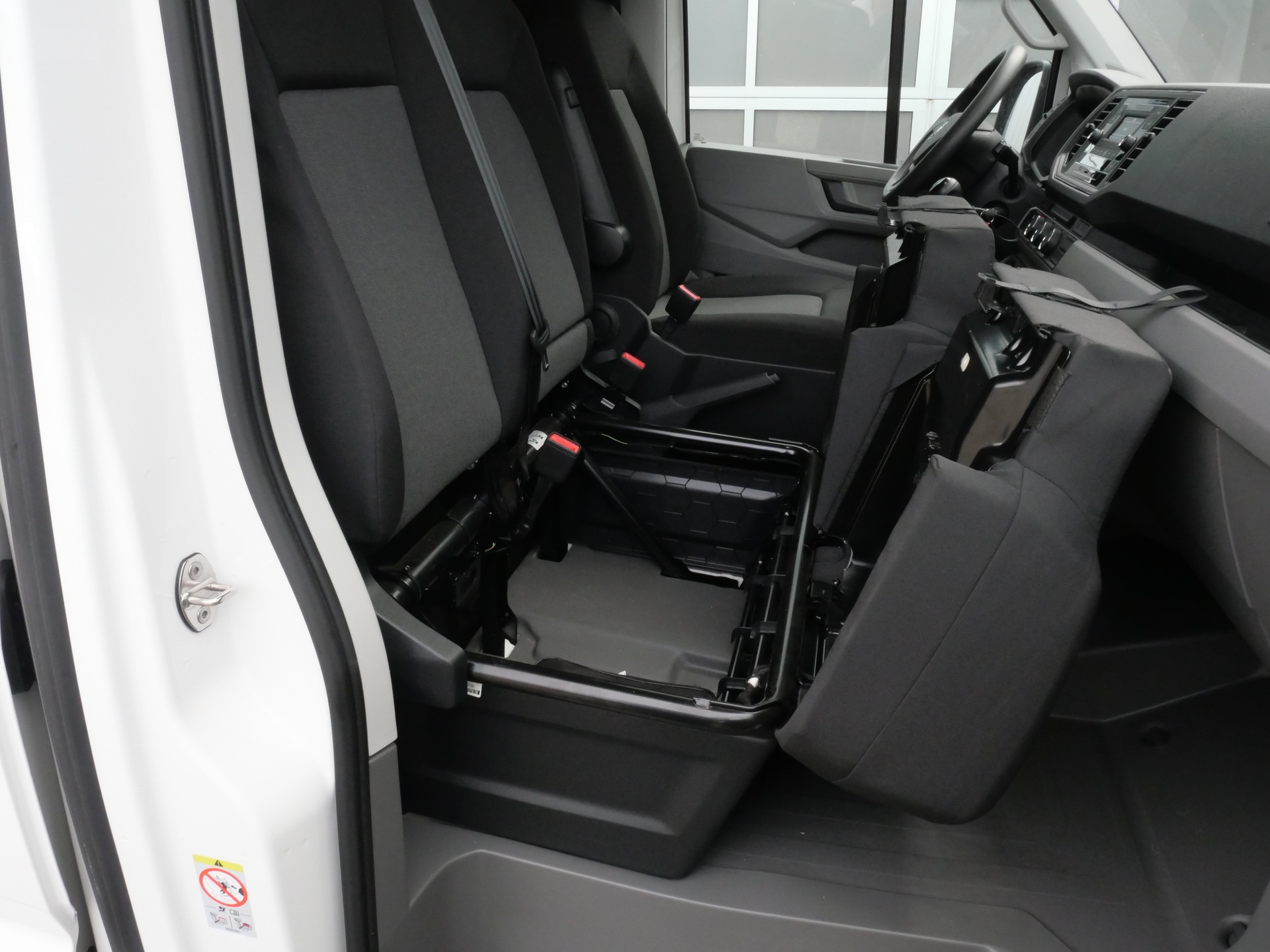 VW Crafter 35 2.0 BiTDI L3 H3 4Motion-image-10