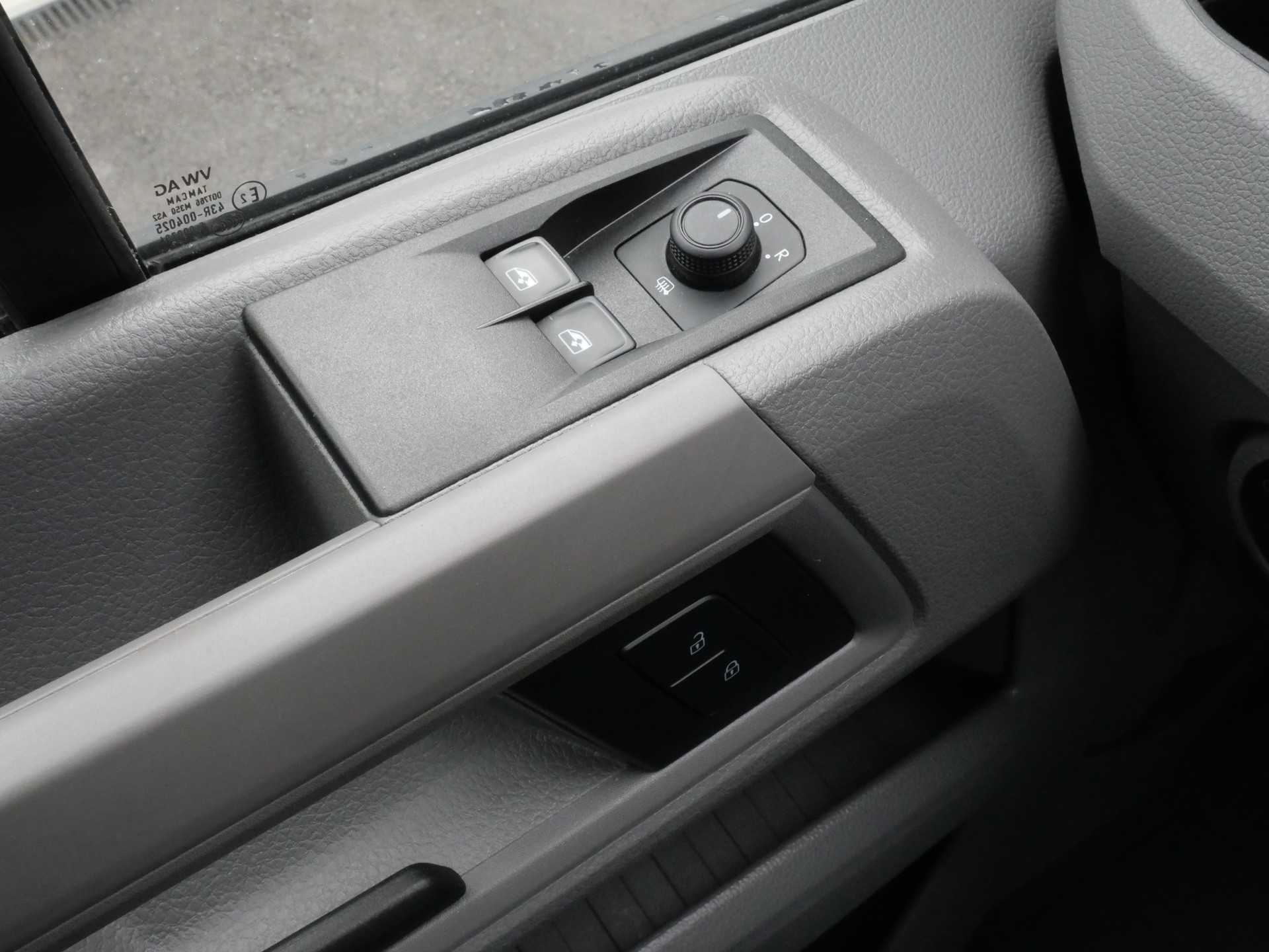 VW Crafter 35 2.0 BiTDI L3 H3 4Motion-image-17