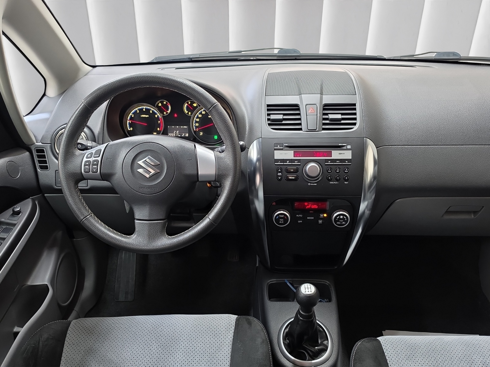 SUZUKI SX4 1.6 16V GL 4WD-image-8